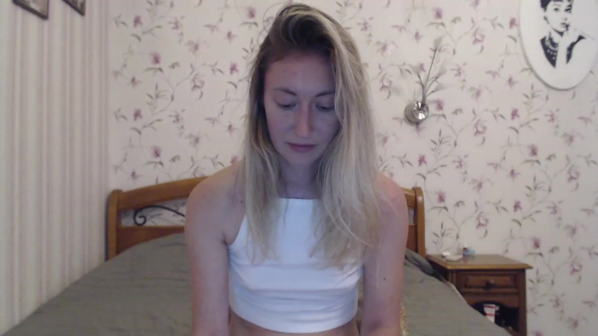 Gallery image thumbnail from Veronica_4u's myfreecams stream on, 08/17/2023, 17:18 image 9 of 20