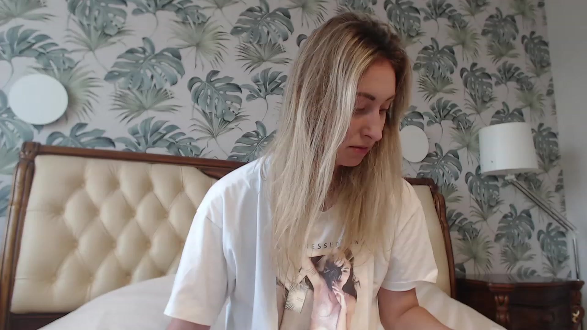 Gallery image thumbnail from Veronica_4u's myfreecams stream on, 08/25/2023, 15:36 image 1 of 20