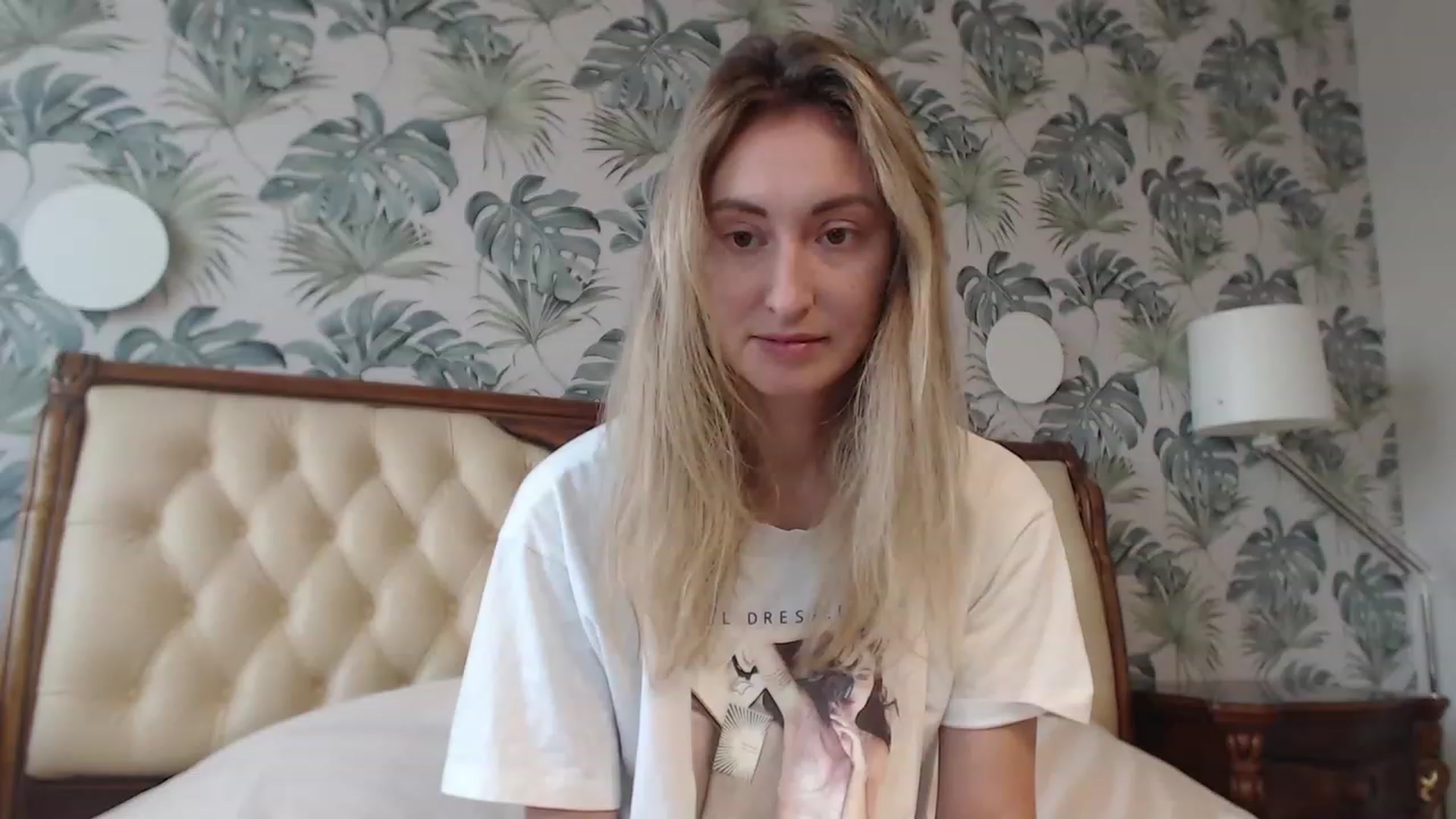 Gallery image thumbnail from Veronica_4u's myfreecams stream on, 08/25/2023, 15:36 image 6 of 20