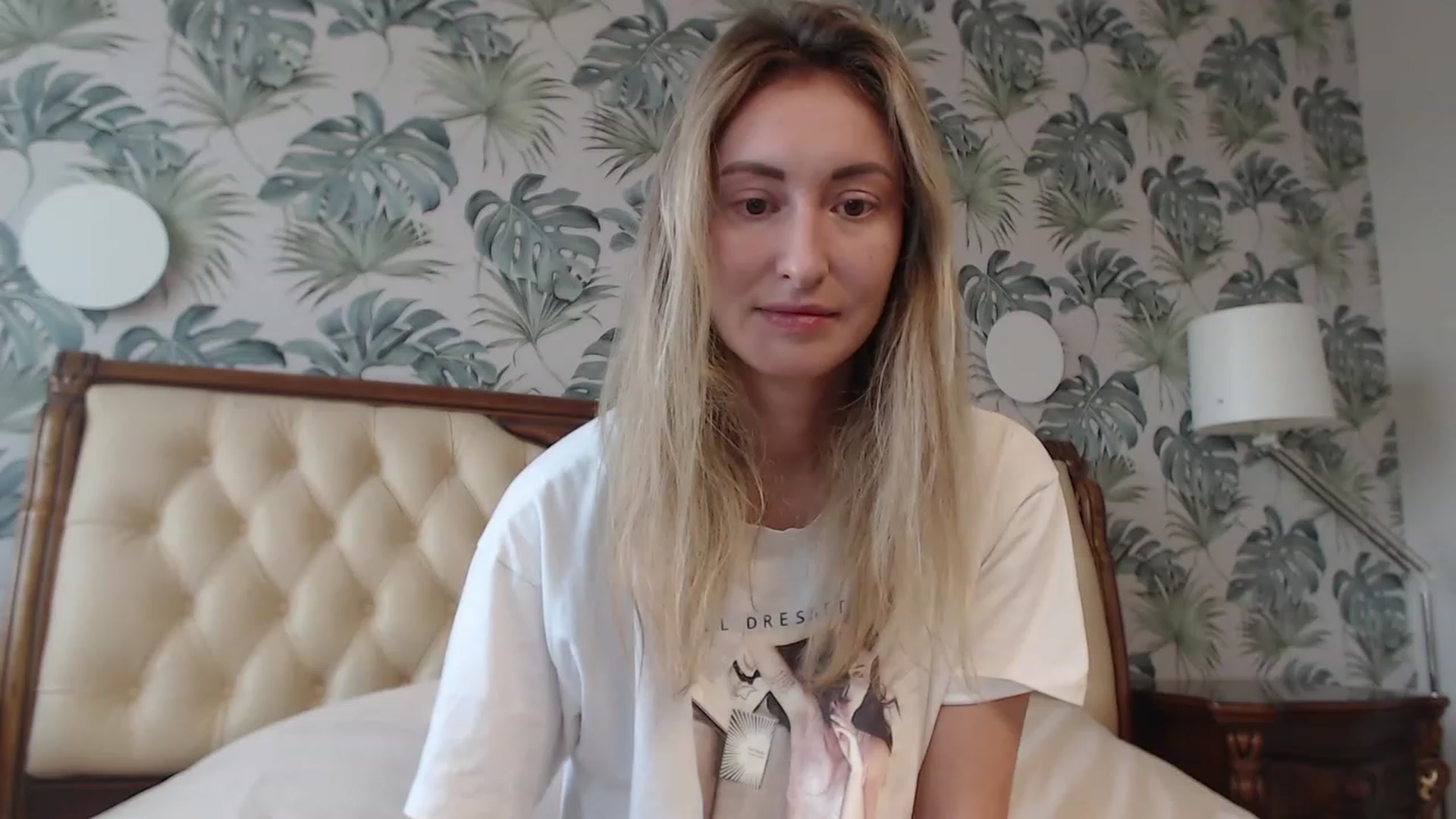 Gallery image thumbnail from Veronica_4u's myfreecams stream on, 08/25/2023, 15:36 image 4 of 20