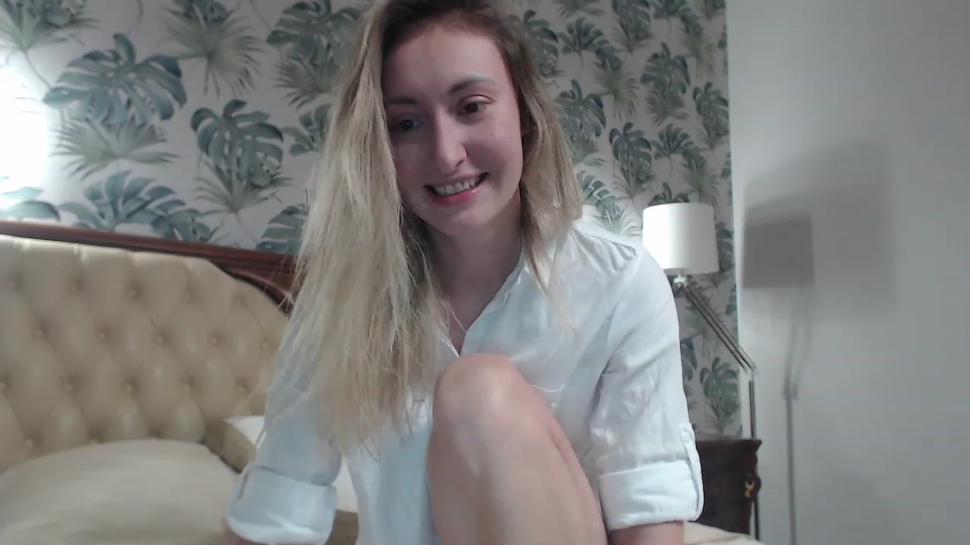Gallery image thumbnail from Veronica_4u's myfreecams stream on, 09/16/2023, 17:18 image 9 of 20