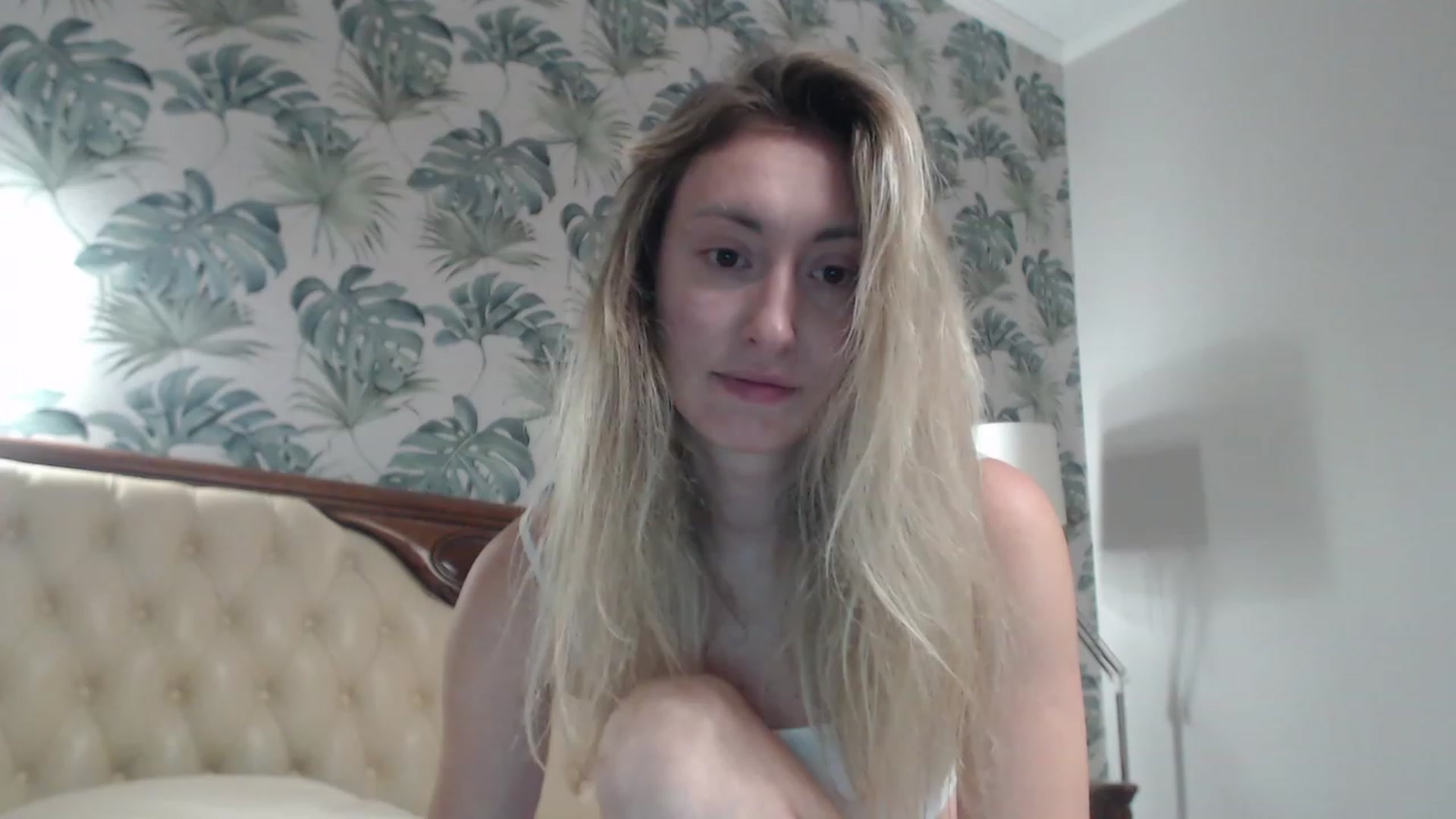 Gallery image thumbnail from Veronica_4u's myfreecams stream on, 09/16/2023, 17:47 image 7 of 20