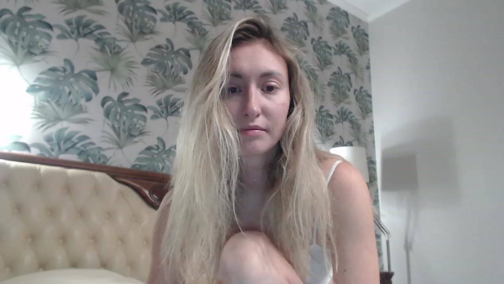 Gallery image thumbnail from Veronica_4u's myfreecams stream on, 09/16/2023, 17:47 image 17 of 20