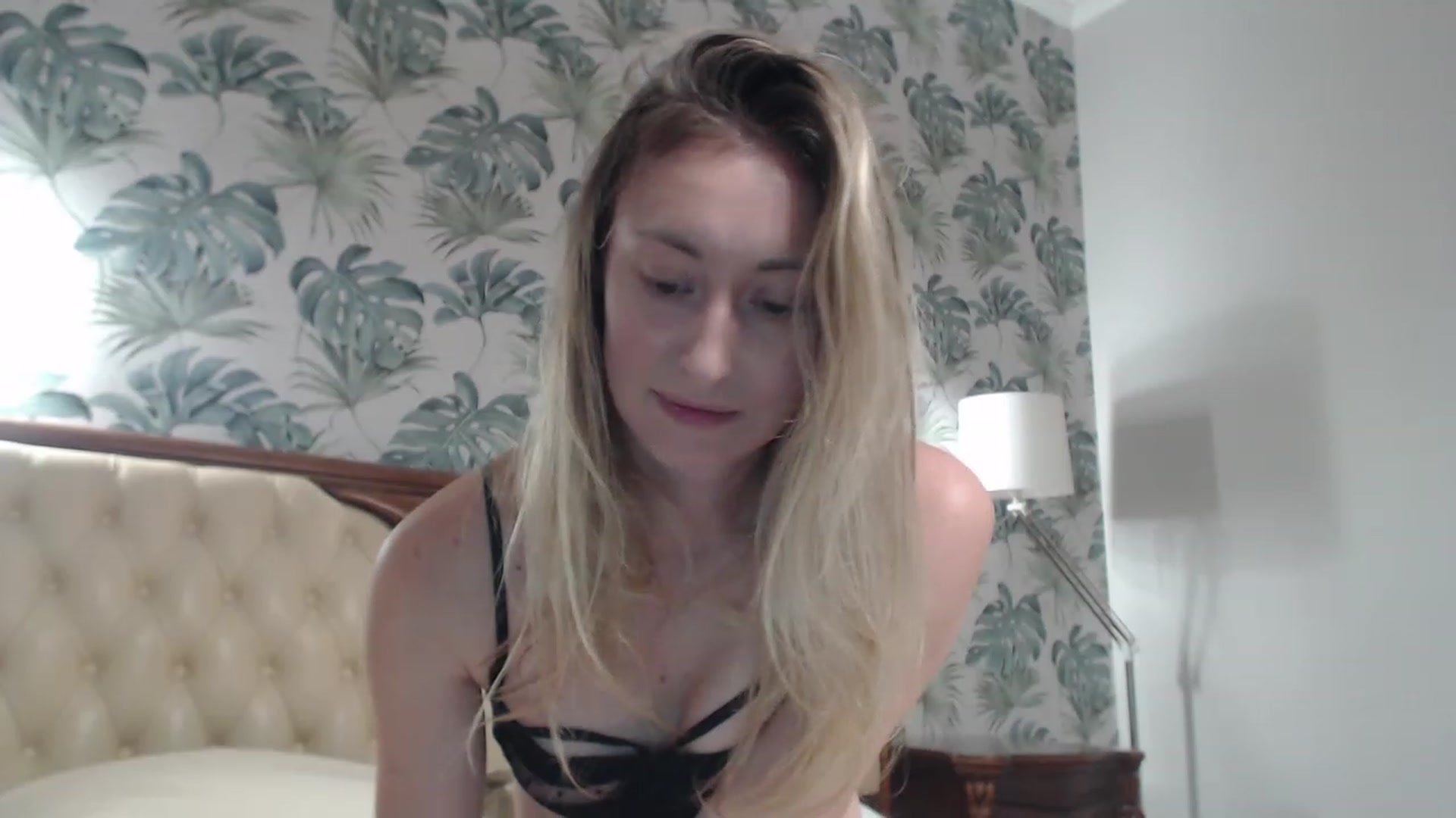 Gallery image thumbnail from Veronica_4u's myfreecams stream on, 09/22/2023, 17:42 image 20 of 20