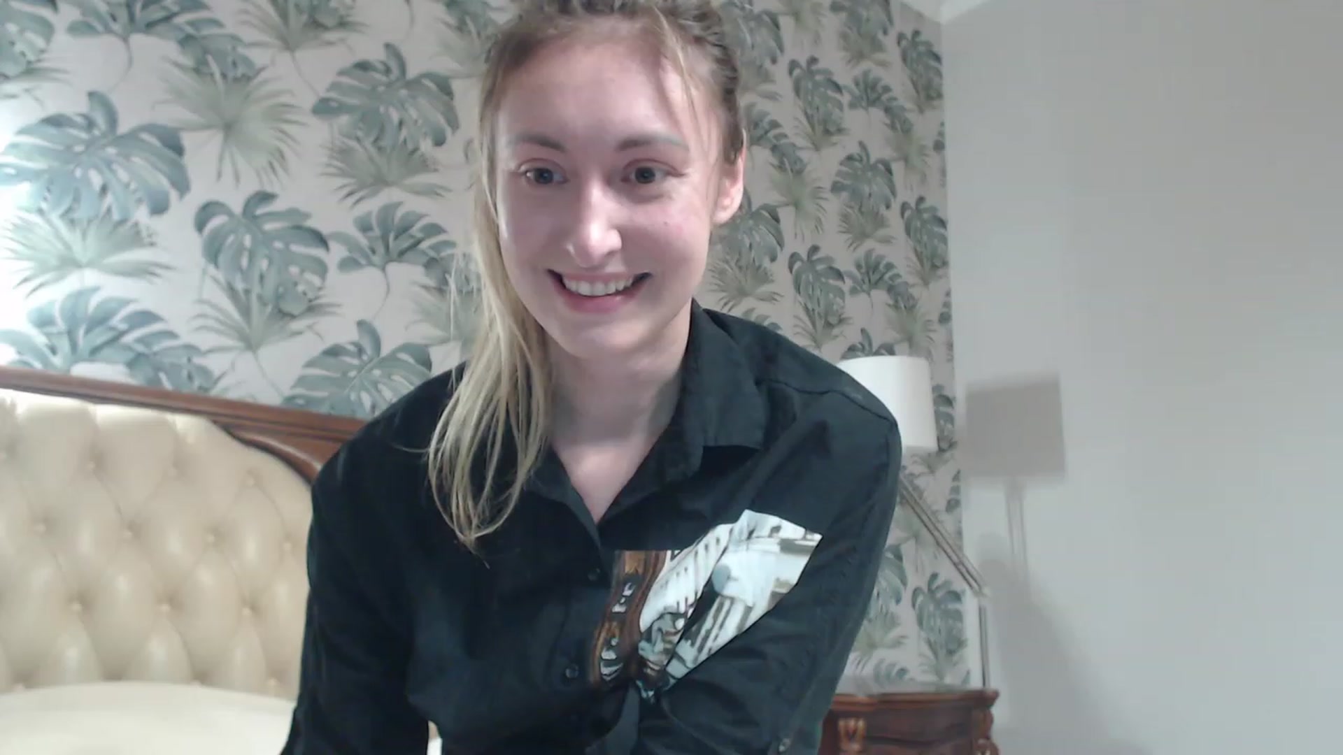 Gallery image thumbnail from Veronica_4u's myfreecams stream on, 09/29/2023, 15:54 image 8 of 20