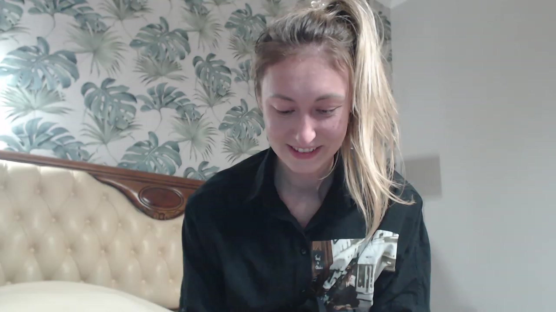Gallery image thumbnail from Veronica_4u's myfreecams stream on, 09/29/2023, 15:54 image 2 of 20