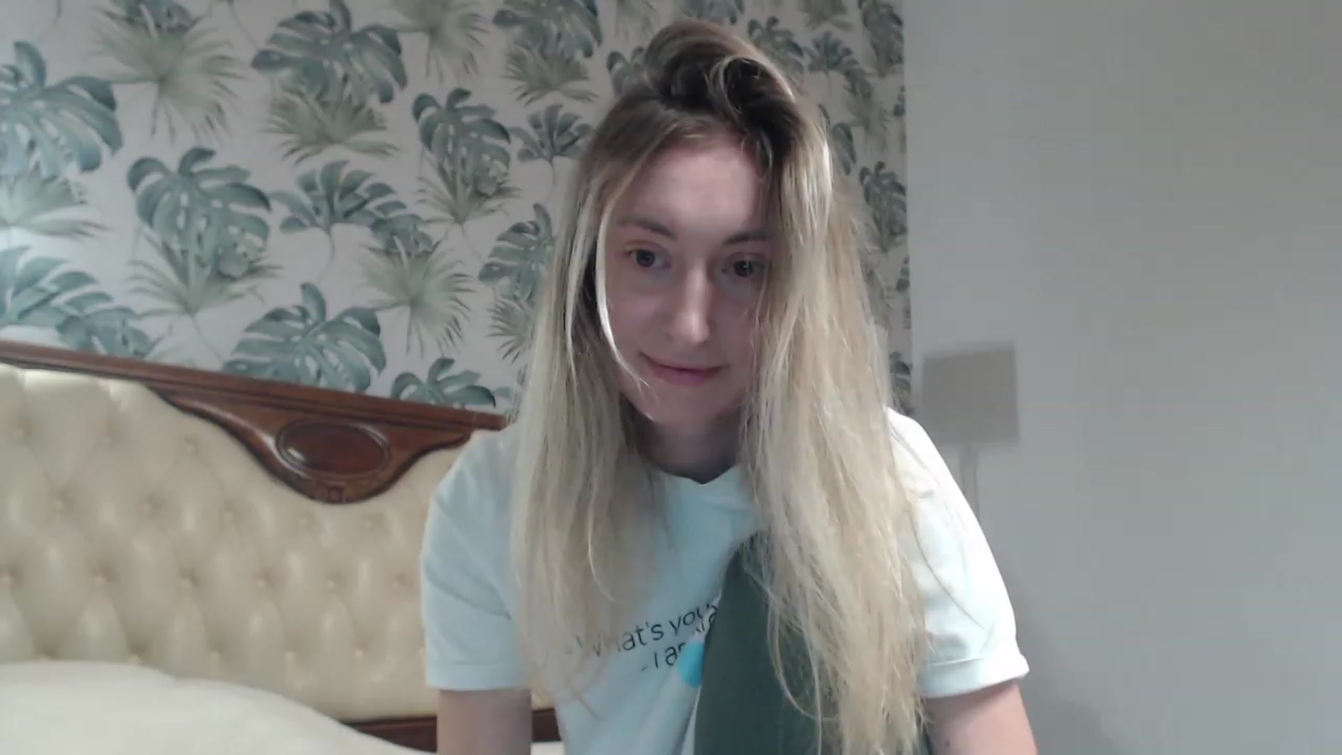 Gallery image thumbnail from Veronica_4u's myfreecams stream on, 10/05/2023, 18:14 image 2 of 20
