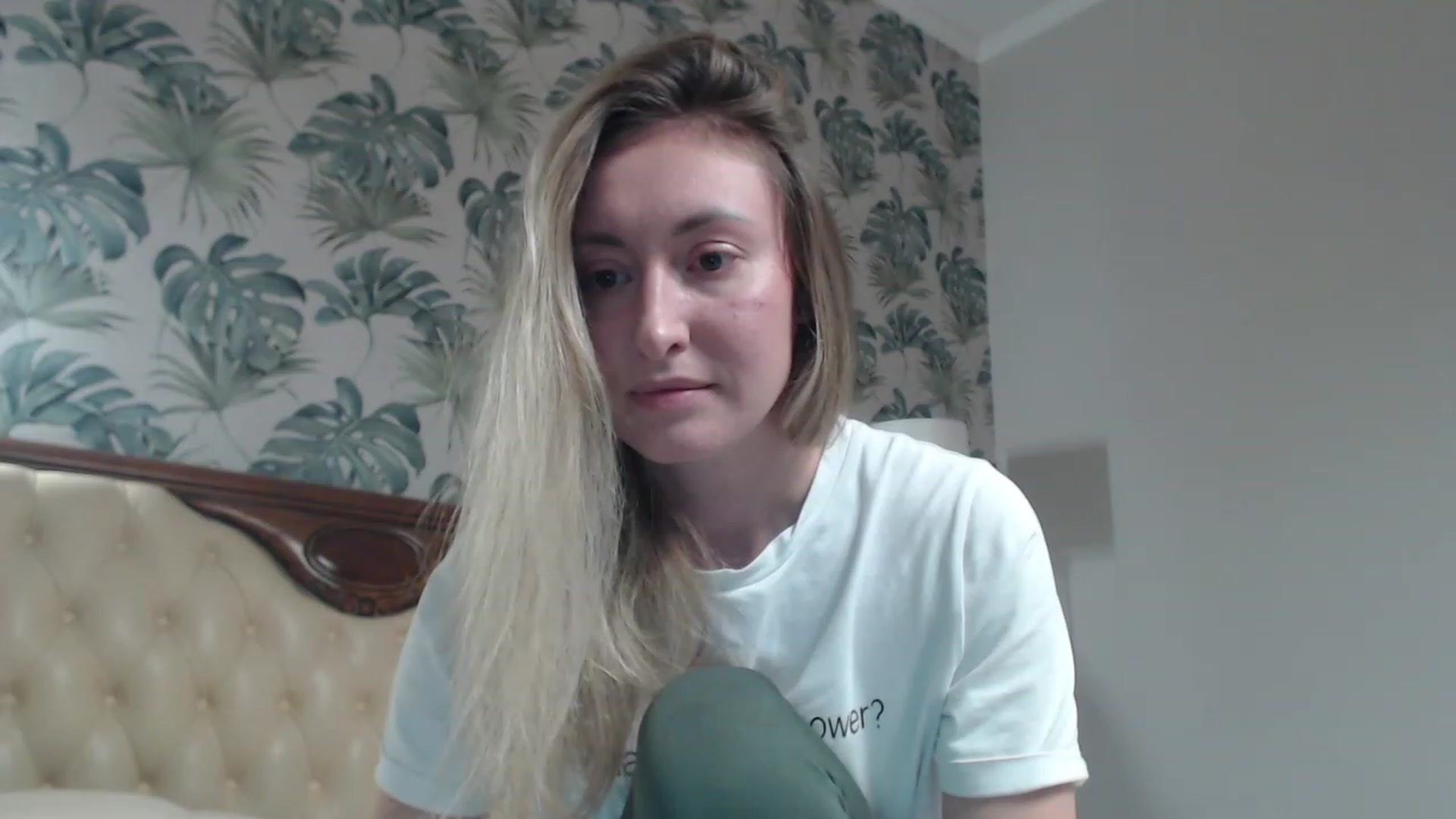 Gallery image thumbnail from Veronica_4u's myfreecams stream on, 10/05/2023, 18:14 image 4 of 20