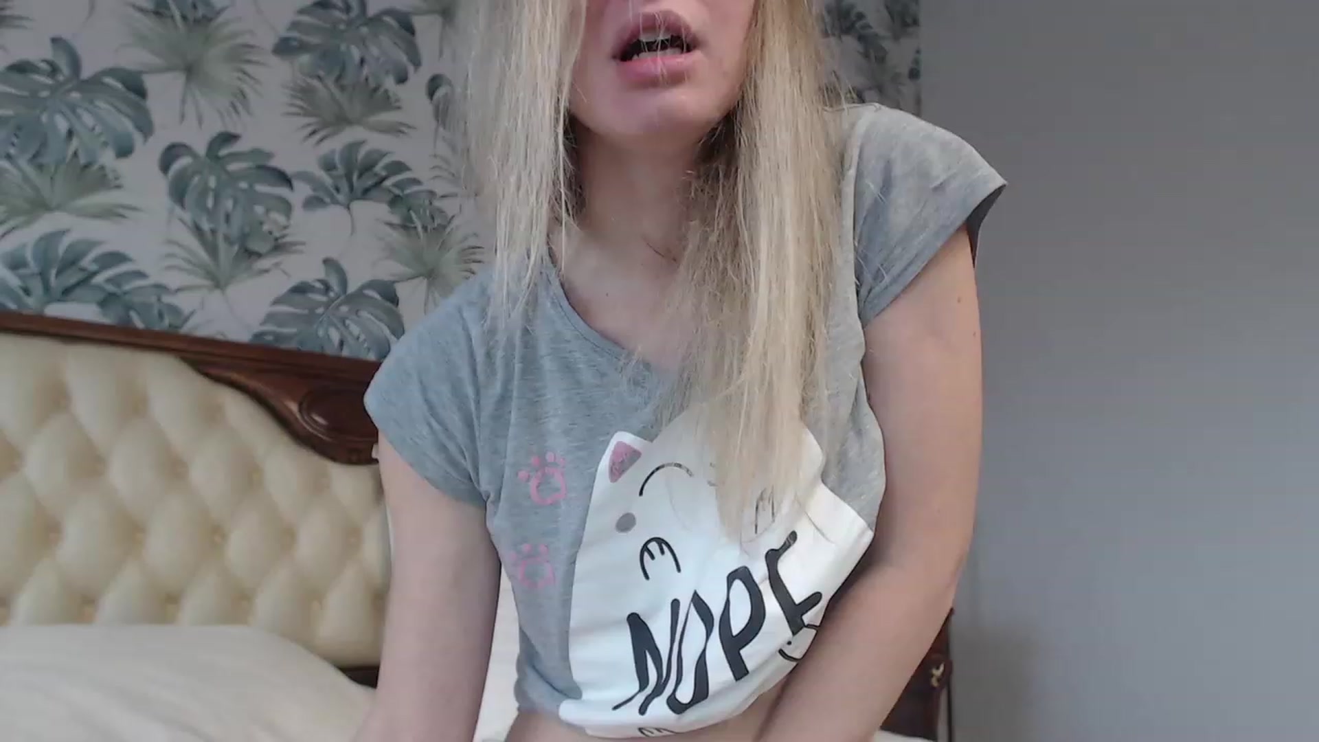 Gallery image thumbnail from Veronica_4u's myfreecams stream on, 10/08/2023, 06:44 image 20 of 20