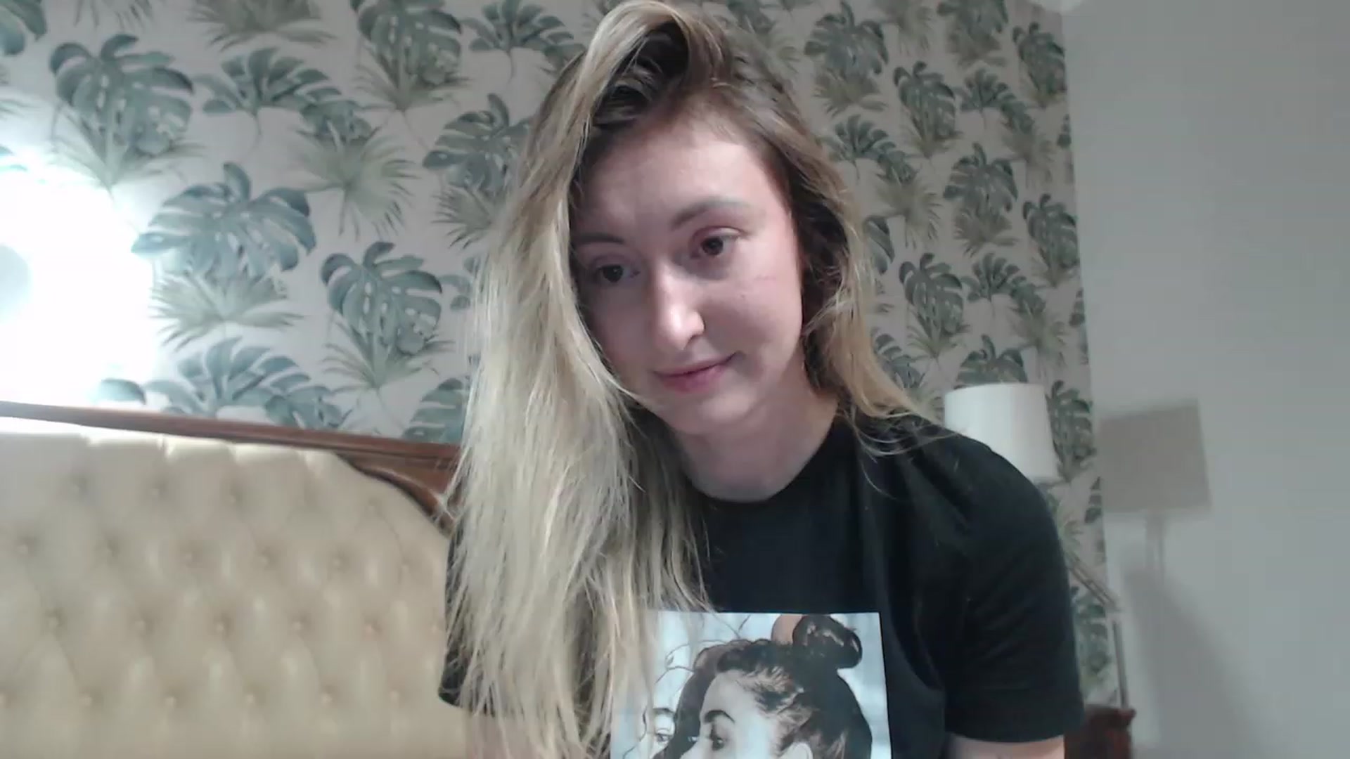 Gallery image thumbnail from Veronica_4u's myfreecams stream on, 10/09/2023, 17:54 image 8 of 20