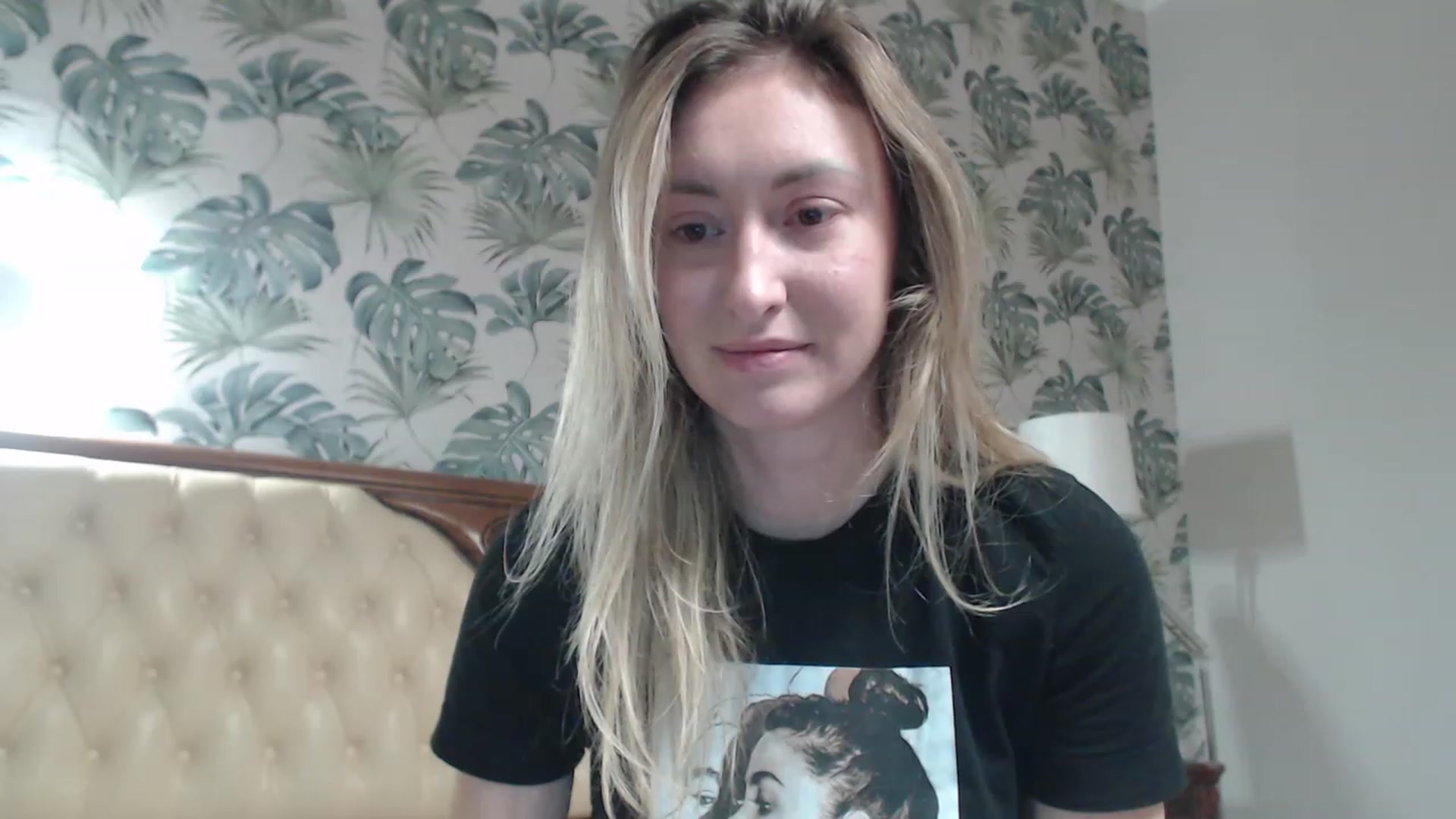 Gallery image thumbnail from Veronica_4u's myfreecams stream on, 10/09/2023, 17:54 image 13 of 20