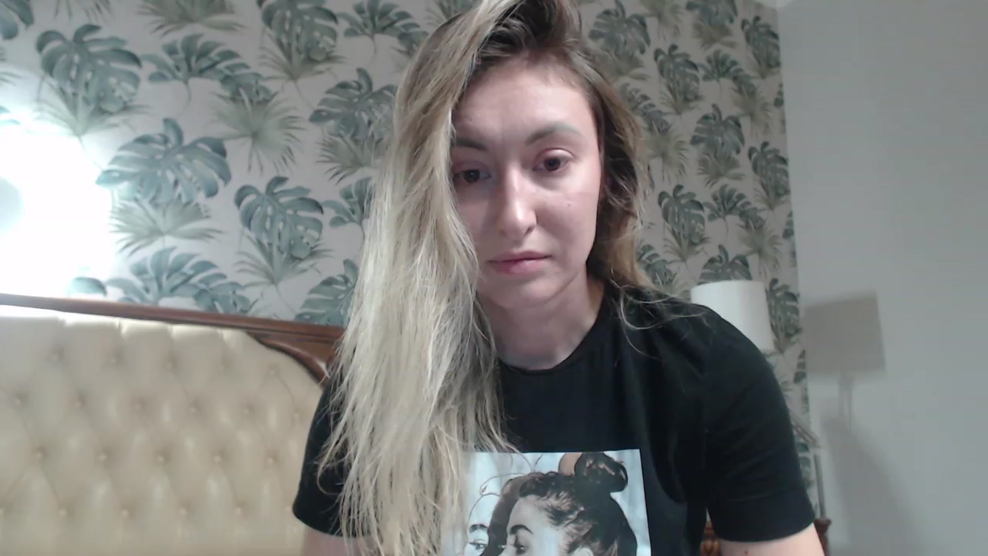 Gallery image thumbnail from Veronica_4u's myfreecams stream on, 10/09/2023, 17:54 image 6 of 20