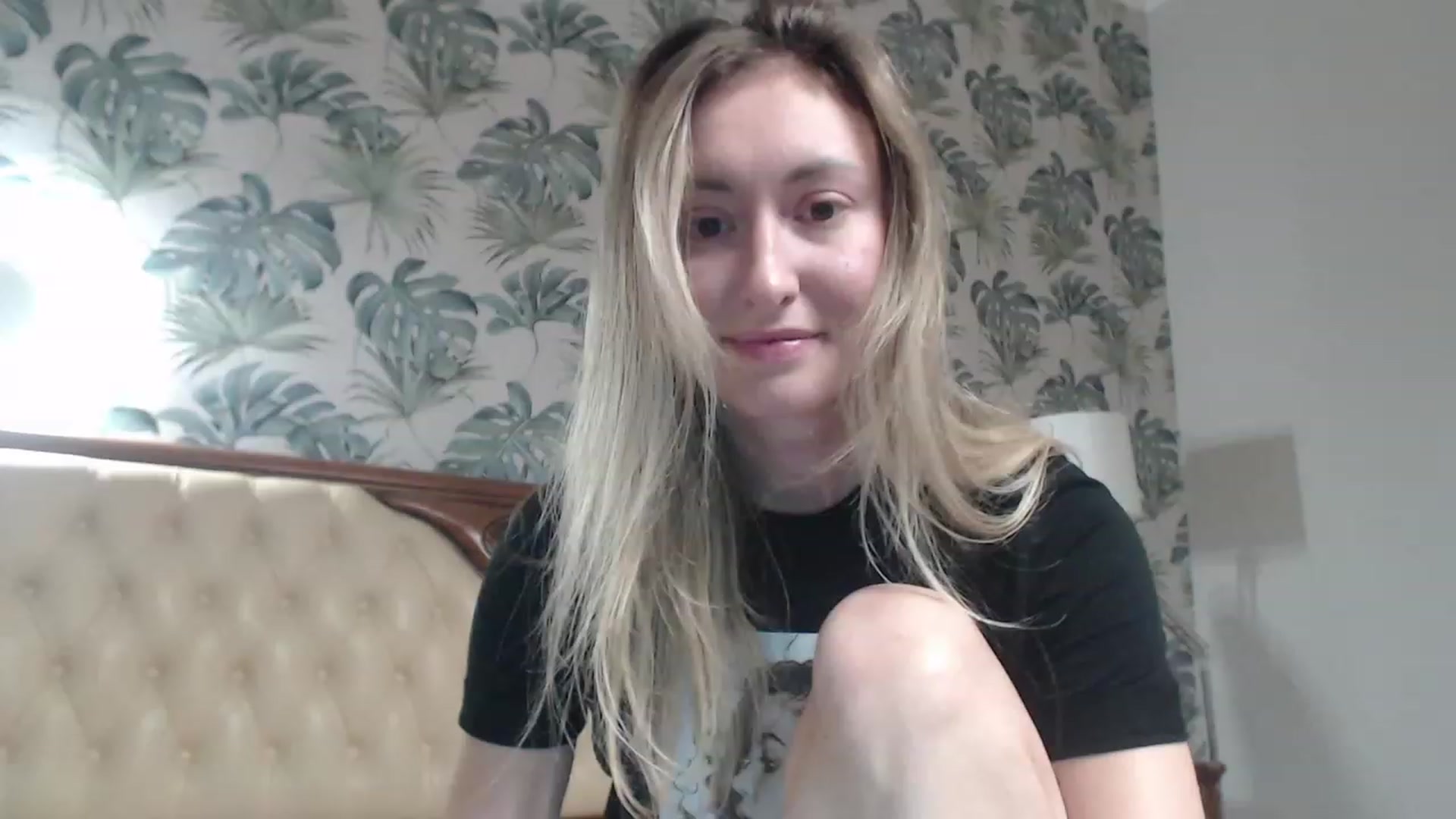 Gallery image thumbnail from Veronica_4u's myfreecams stream on, 10/09/2023, 17:54 image 17 of 20