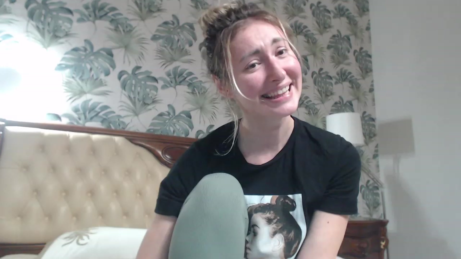 Gallery image thumbnail from Veronica_4u's myfreecams stream on, 10/11/2023, 17:27 image 17 of 20