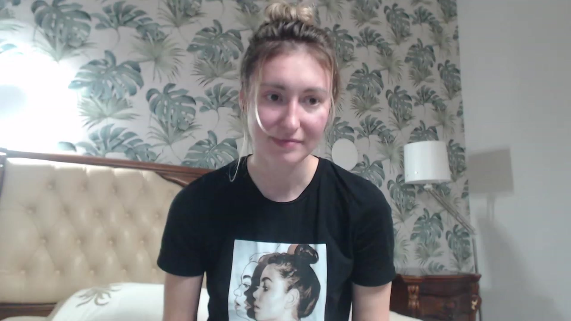 Gallery image thumbnail from Veronica_4u's myfreecams stream on, 10/11/2023, 17:27 image 2 of 20