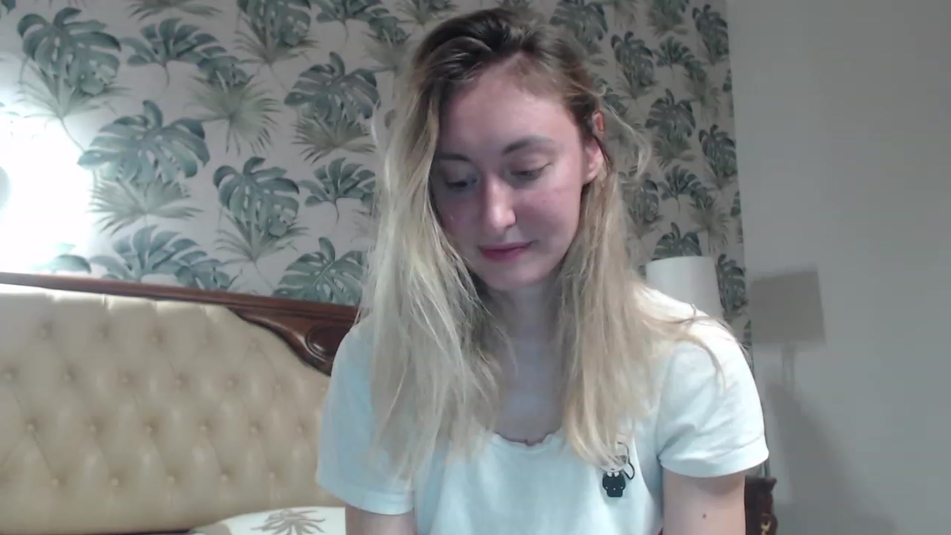 Gallery image thumbnail from Veronica_4u's myfreecams stream on, 10/16/2023, 16:55 image 4 of 20