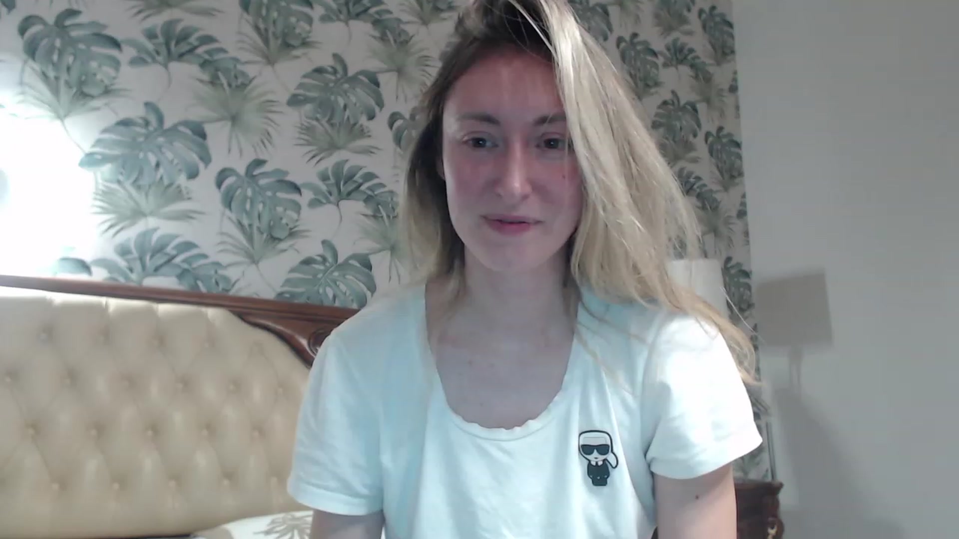Gallery image thumbnail from Veronica_4u's myfreecams stream on, 10/16/2023, 16:55 image 7 of 20