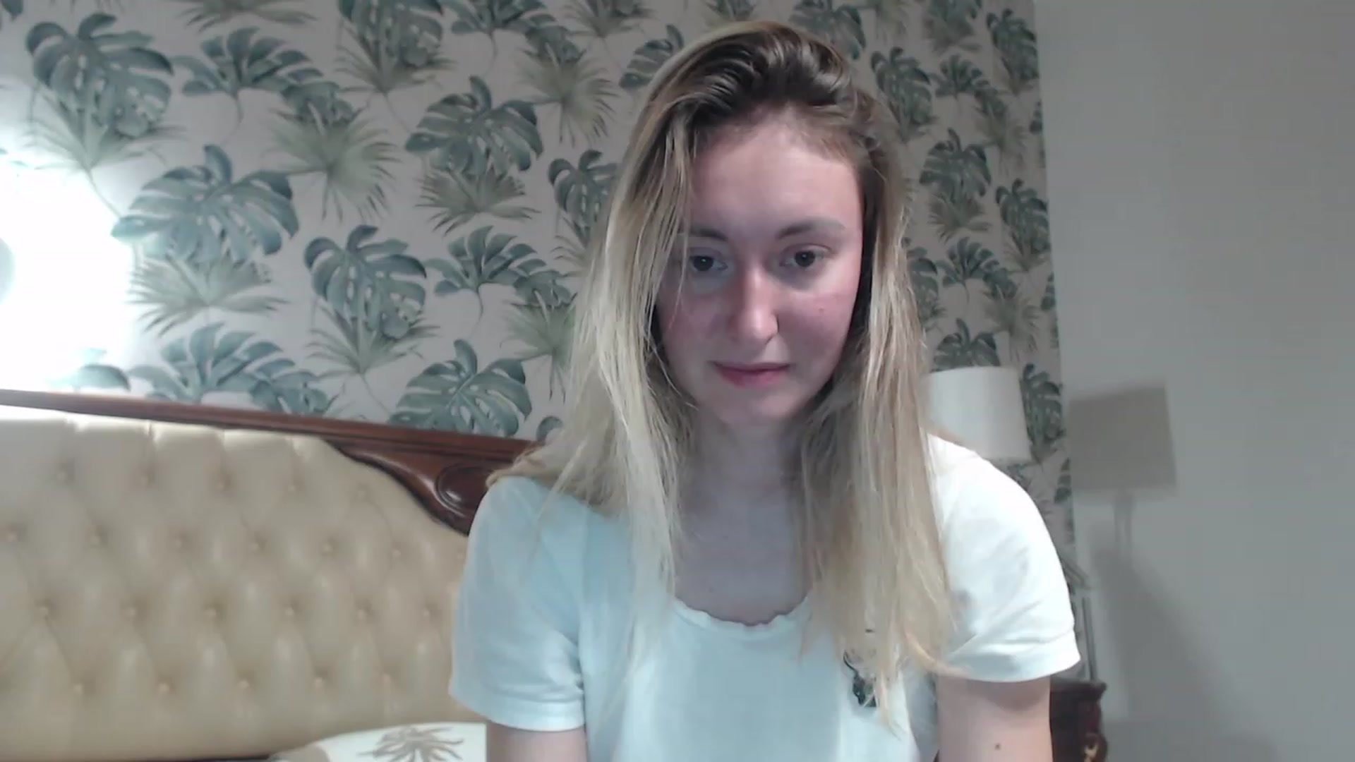 Gallery image thumbnail from Veronica_4u's myfreecams stream on, 10/16/2023, 16:55 image 14 of 20