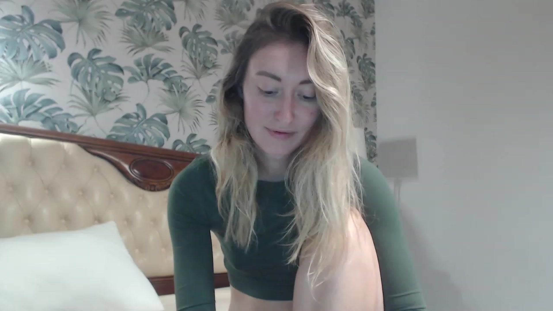 Gallery image thumbnail from Veronica_4u's myfreecams stream on, 10/23/2023, 16:04 image 2 of 20