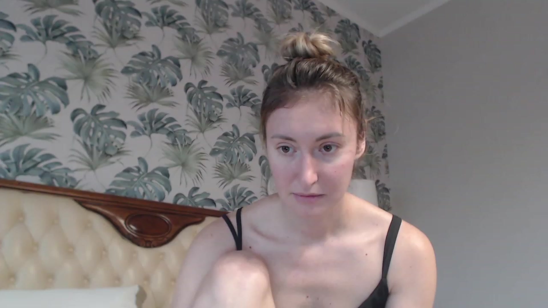 Gallery image thumbnail from Veronica_4u's myfreecams stream on, 11/04/2023, 08:56 image 11 of 20