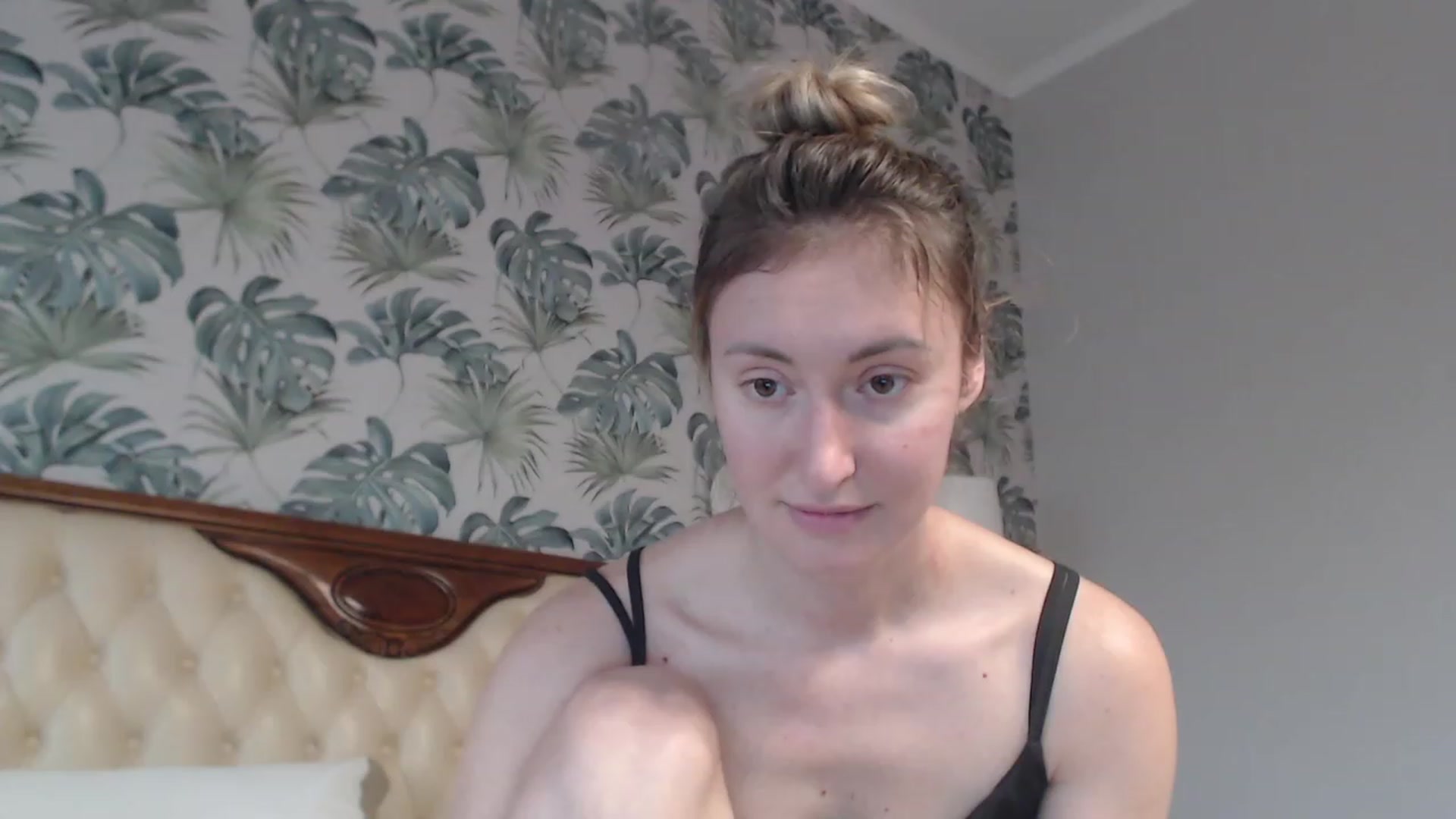 Gallery image thumbnail from Veronica_4u's myfreecams stream on, 11/04/2023, 08:56 image 5 of 20