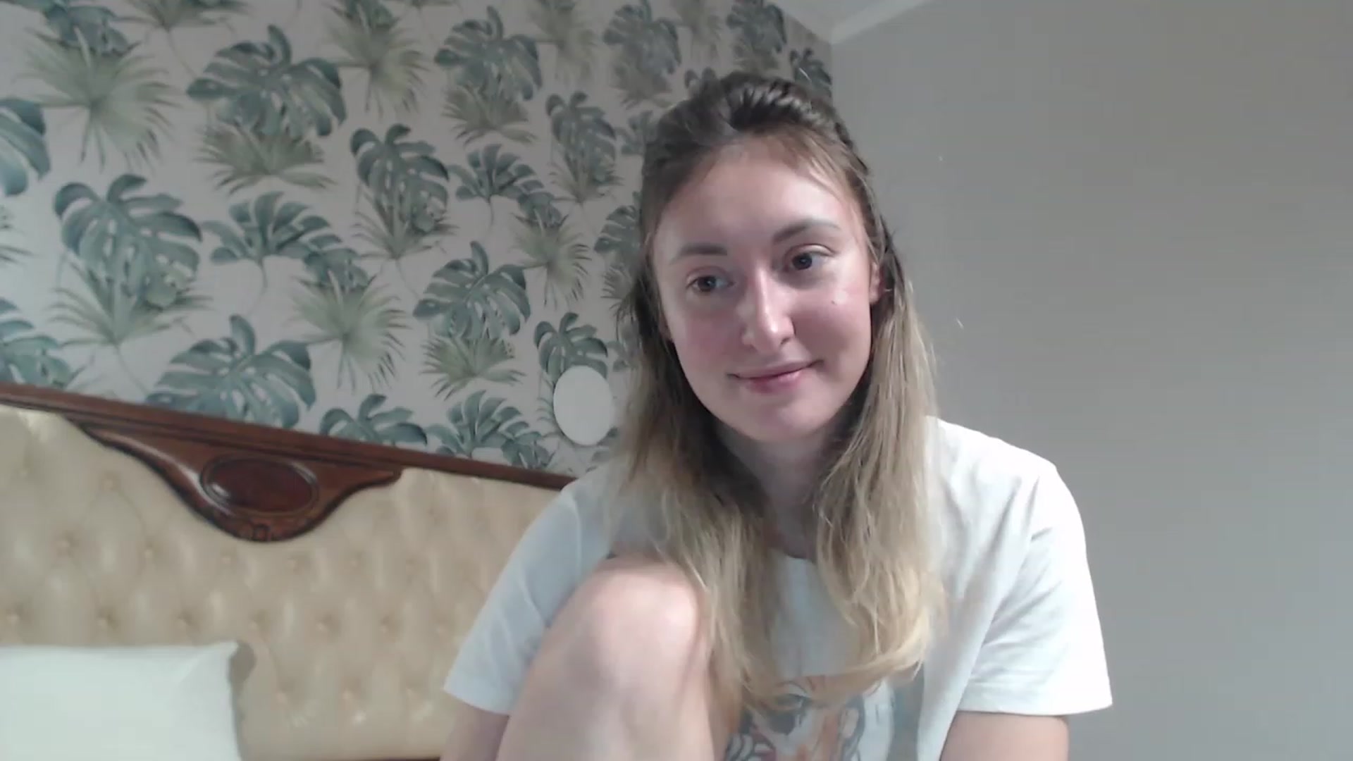 Gallery image thumbnail from Veronica_4u's myfreecams stream on, 11/08/2023, 18:44 image 14 of 20