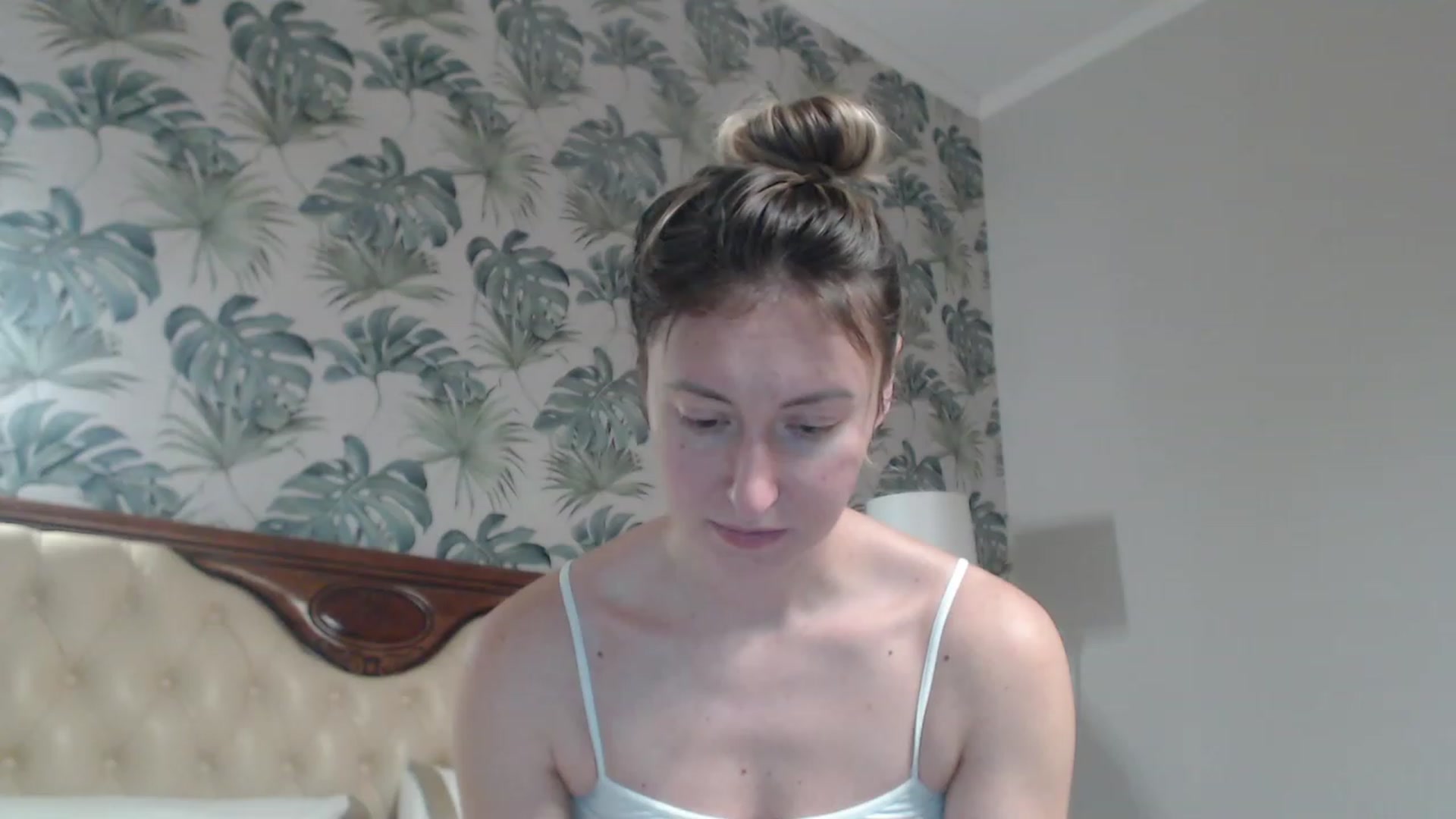 Gallery image thumbnail from Veronica_4u's myfreecams stream on, 11/11/2023, 17:20 image 17 of 20