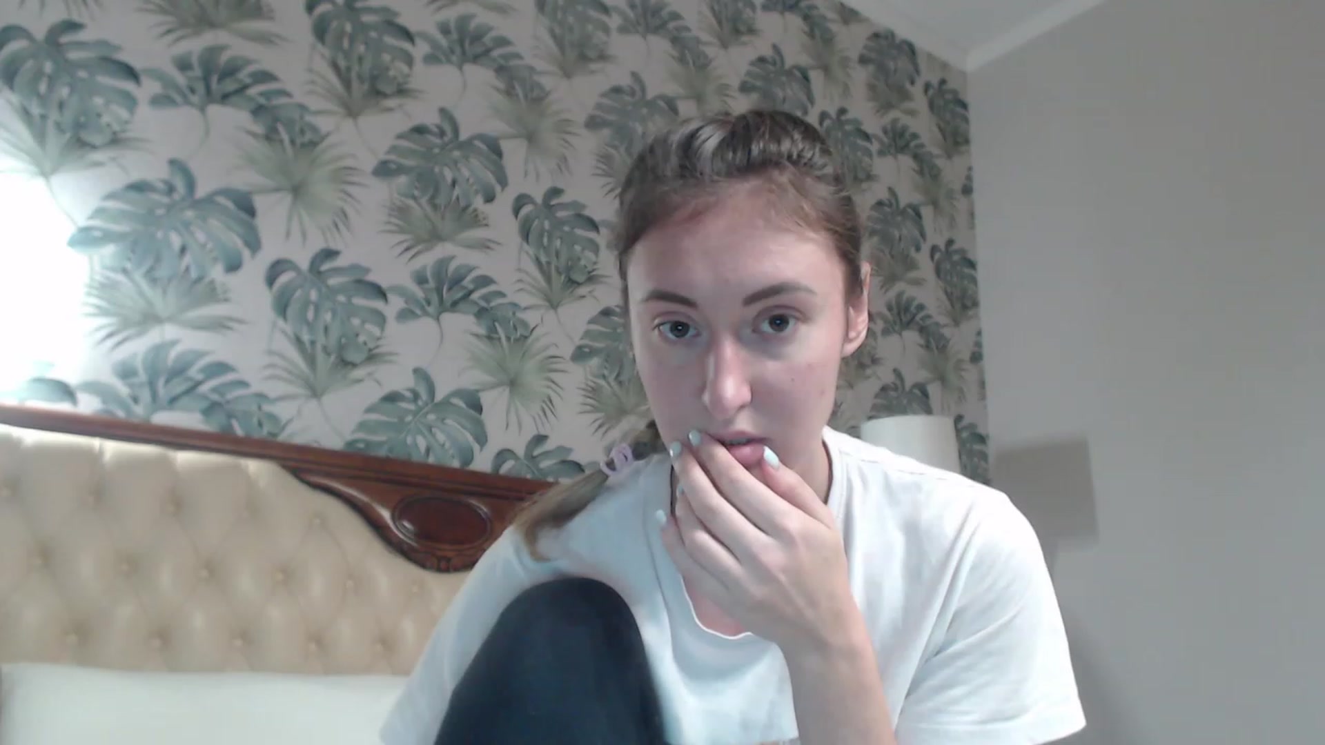 Gallery image thumbnail from Veronica_4u's myfreecams stream on, 11/12/2023, 17:22 image 9 of 20