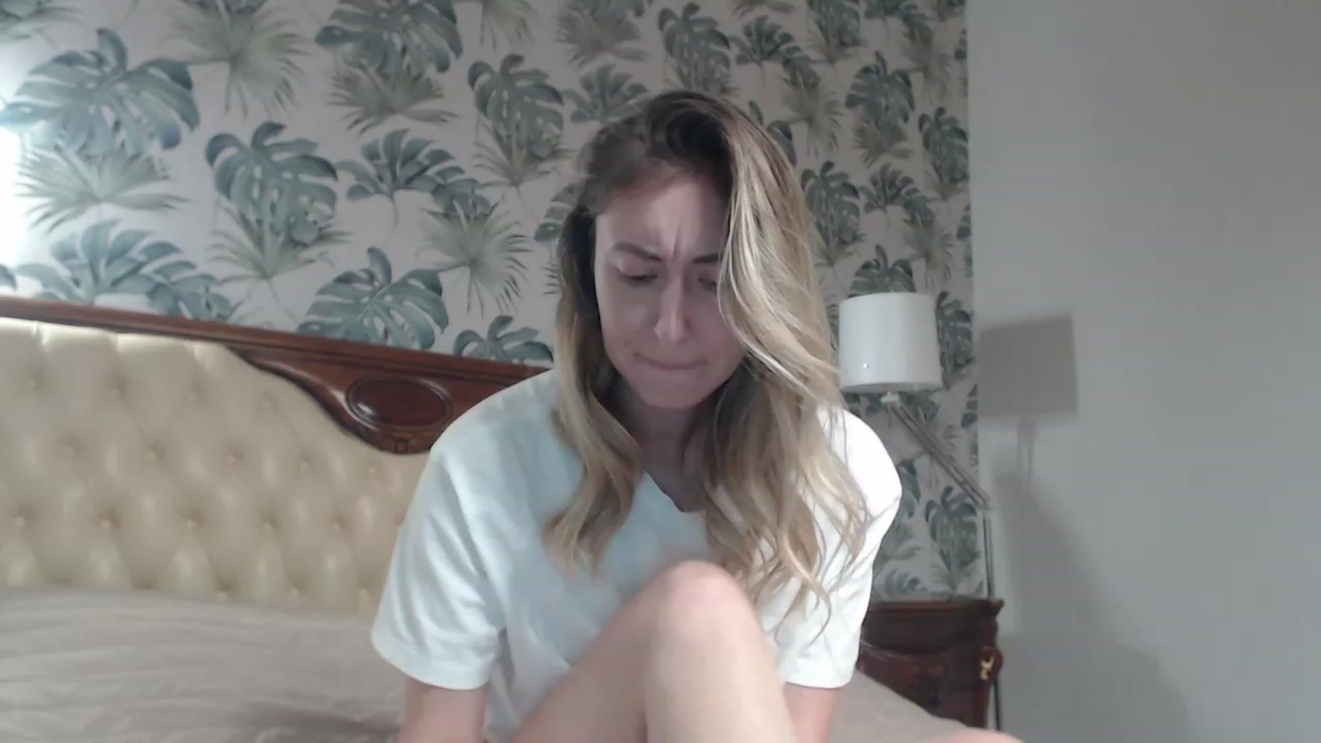 Gallery image thumbnail from Veronica_4u's myfreecams stream on, 11/16/2023, 17:59 image 10 of 20
