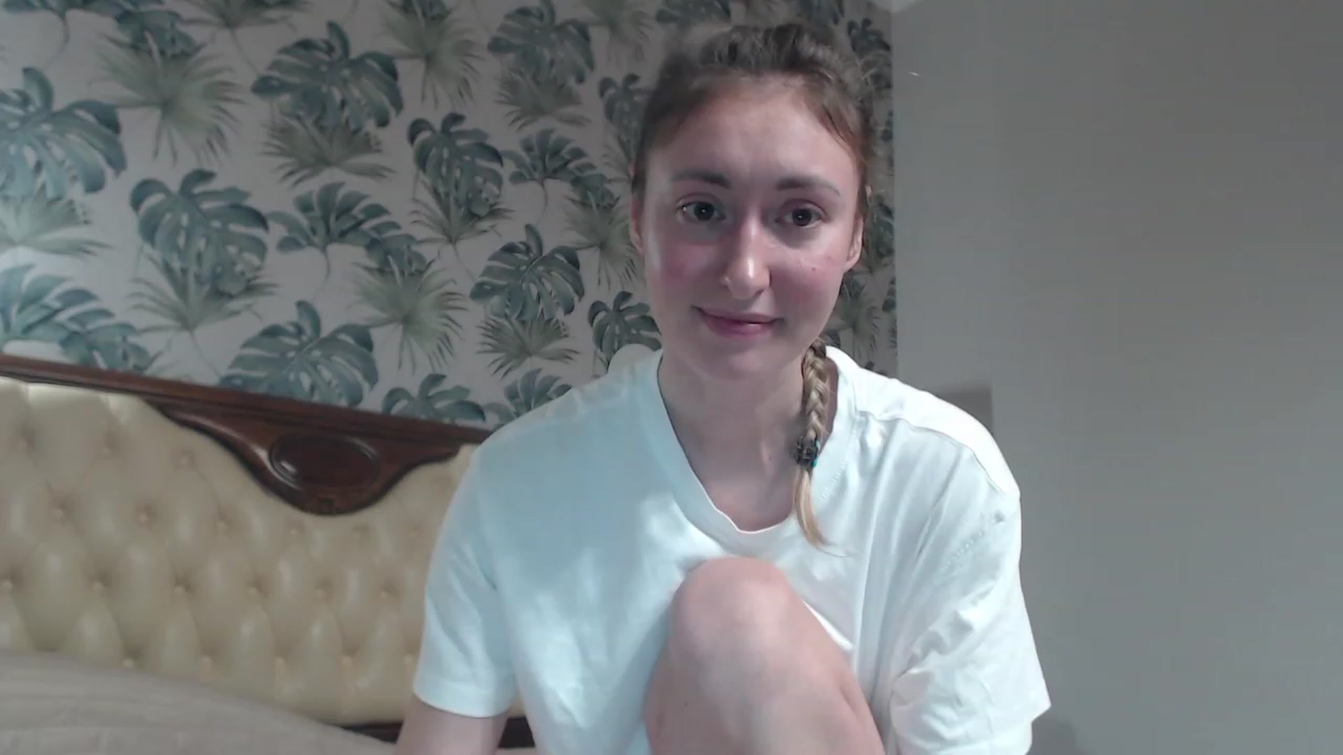 Gallery image thumbnail from Veronica_4u's myfreecams stream on, 11/17/2023, 19:03 image 3 of 20