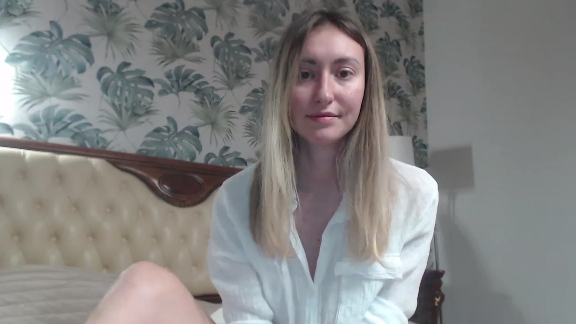 Gallery image thumbnail from Veronica_4u's myfreecams stream on, 11/20/2023, 17:27 image 3 of 20