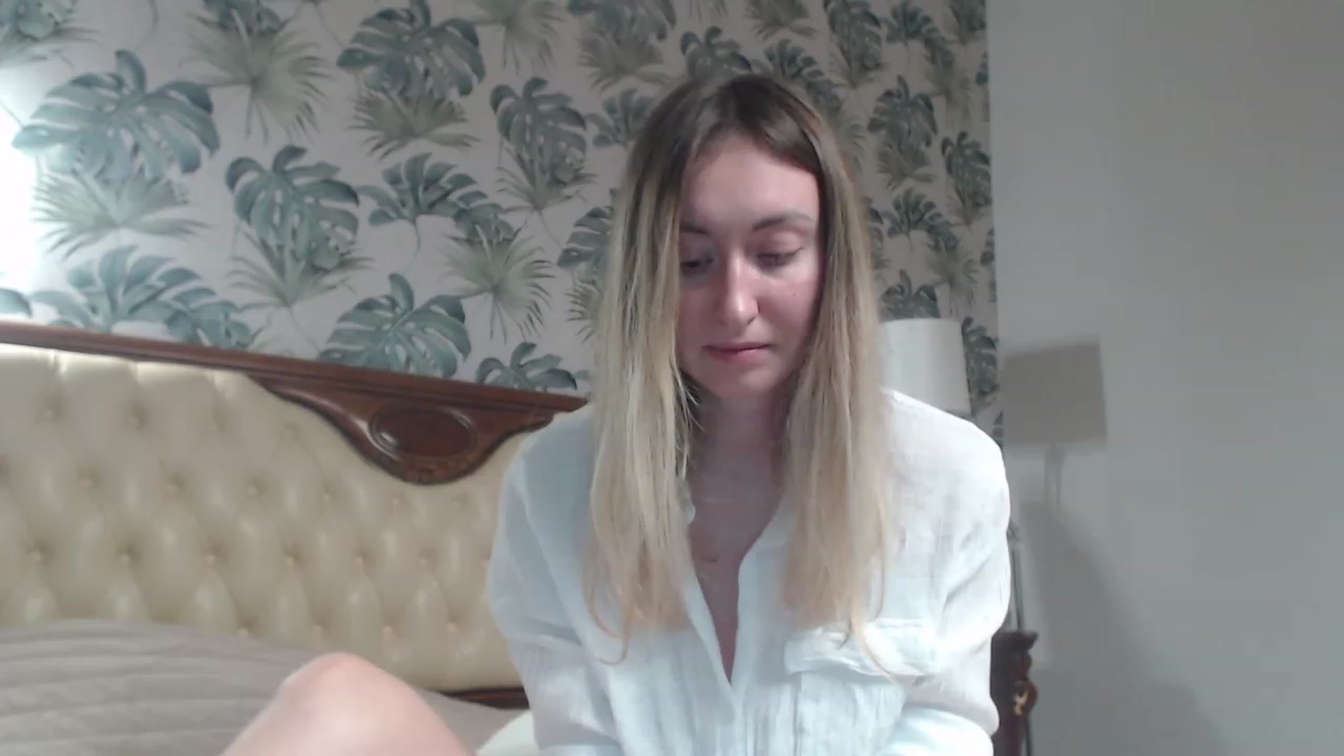 Gallery image thumbnail from Veronica_4u's myfreecams stream on, 11/20/2023, 17:27 image 12 of 20