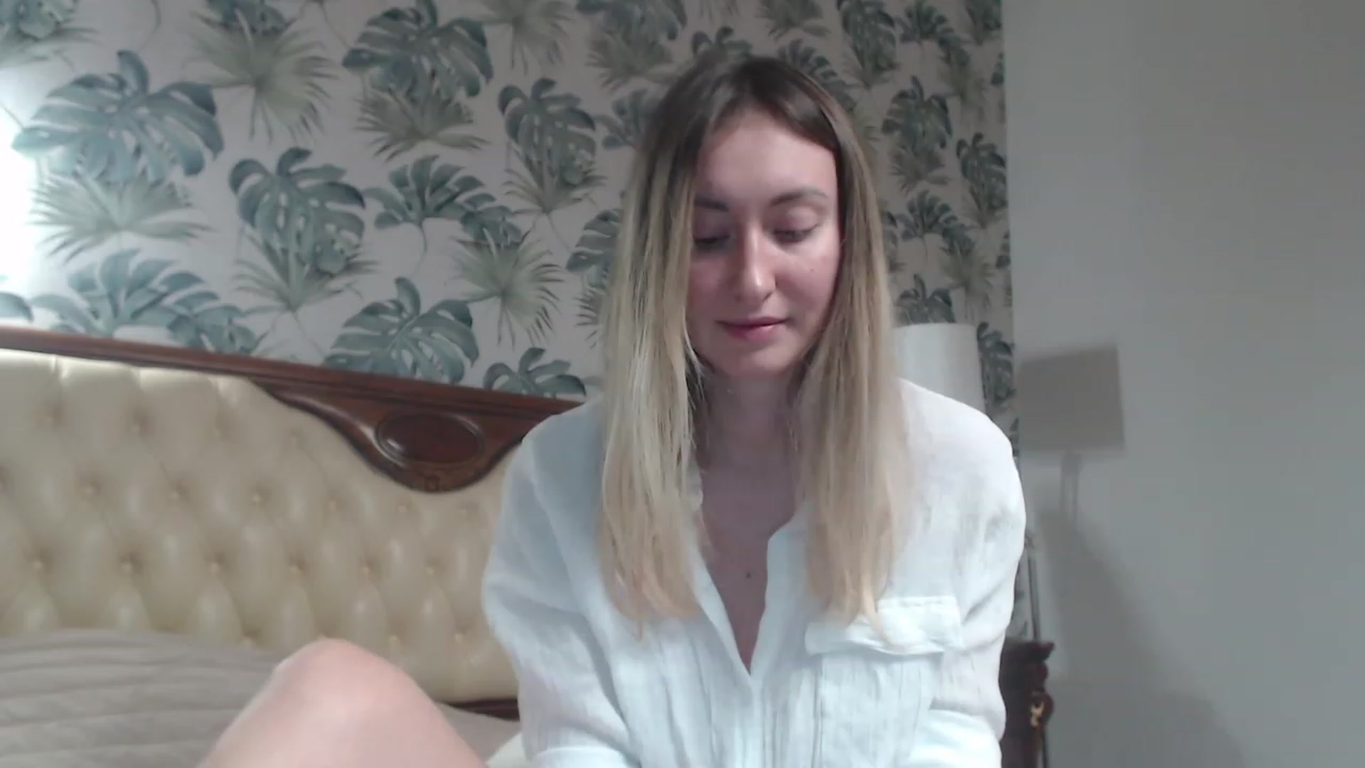 Gallery image thumbnail from Veronica_4u's myfreecams stream on, 11/20/2023, 17:27 image 5 of 20