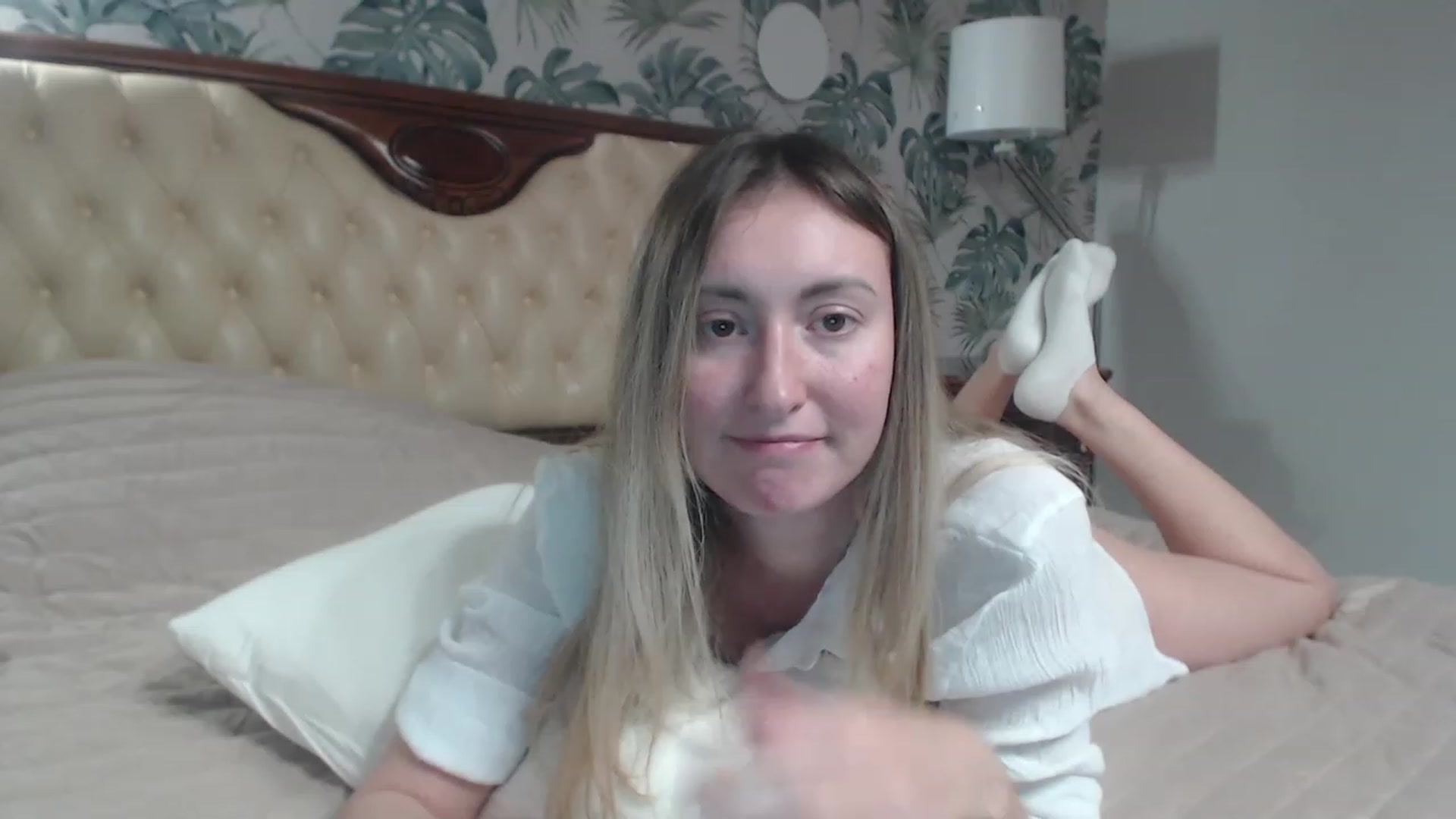 Gallery image thumbnail from Veronica_4u's myfreecams stream on, 11/20/2023, 17:27 image 2 of 20
