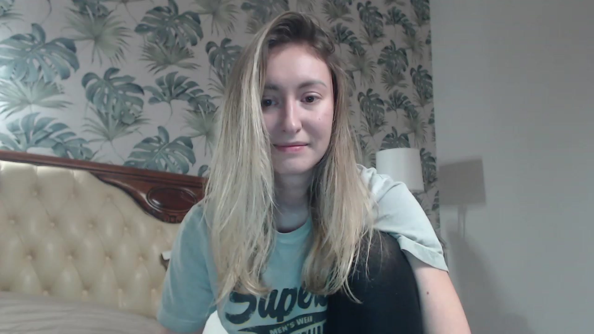 Gallery image thumbnail from Veronica_4u's myfreecams stream on, 12/01/2023, 16:29 image 10 of 20