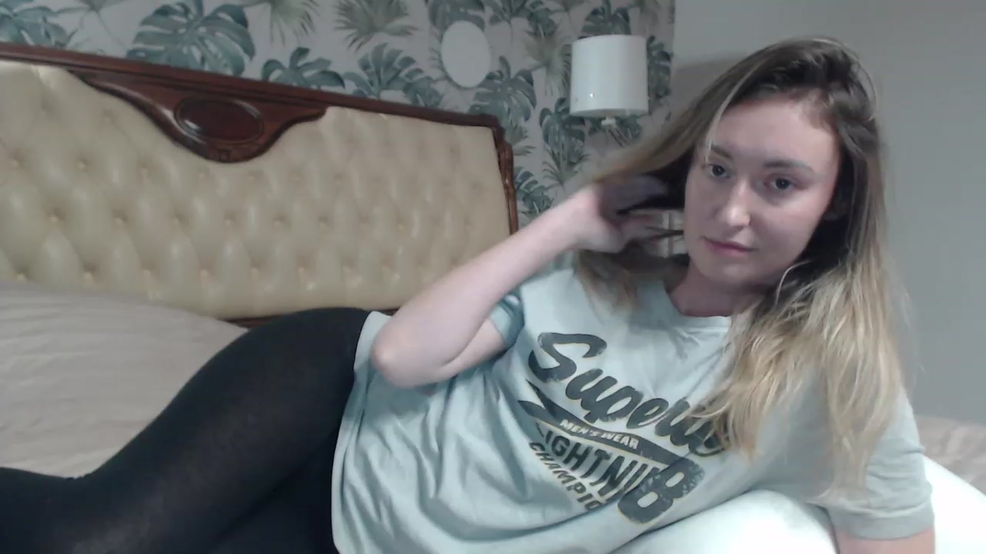 Gallery image thumbnail from Veronica_4u's myfreecams stream on, 12/01/2023, 16:29 image 20 of 20