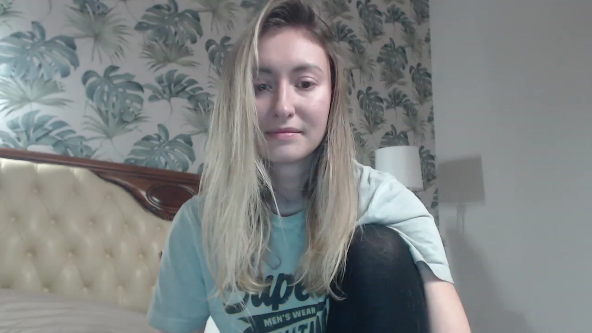 Gallery image thumbnail from Veronica_4u's myfreecams stream on, 12/01/2023, 16:29 image 19 of 20