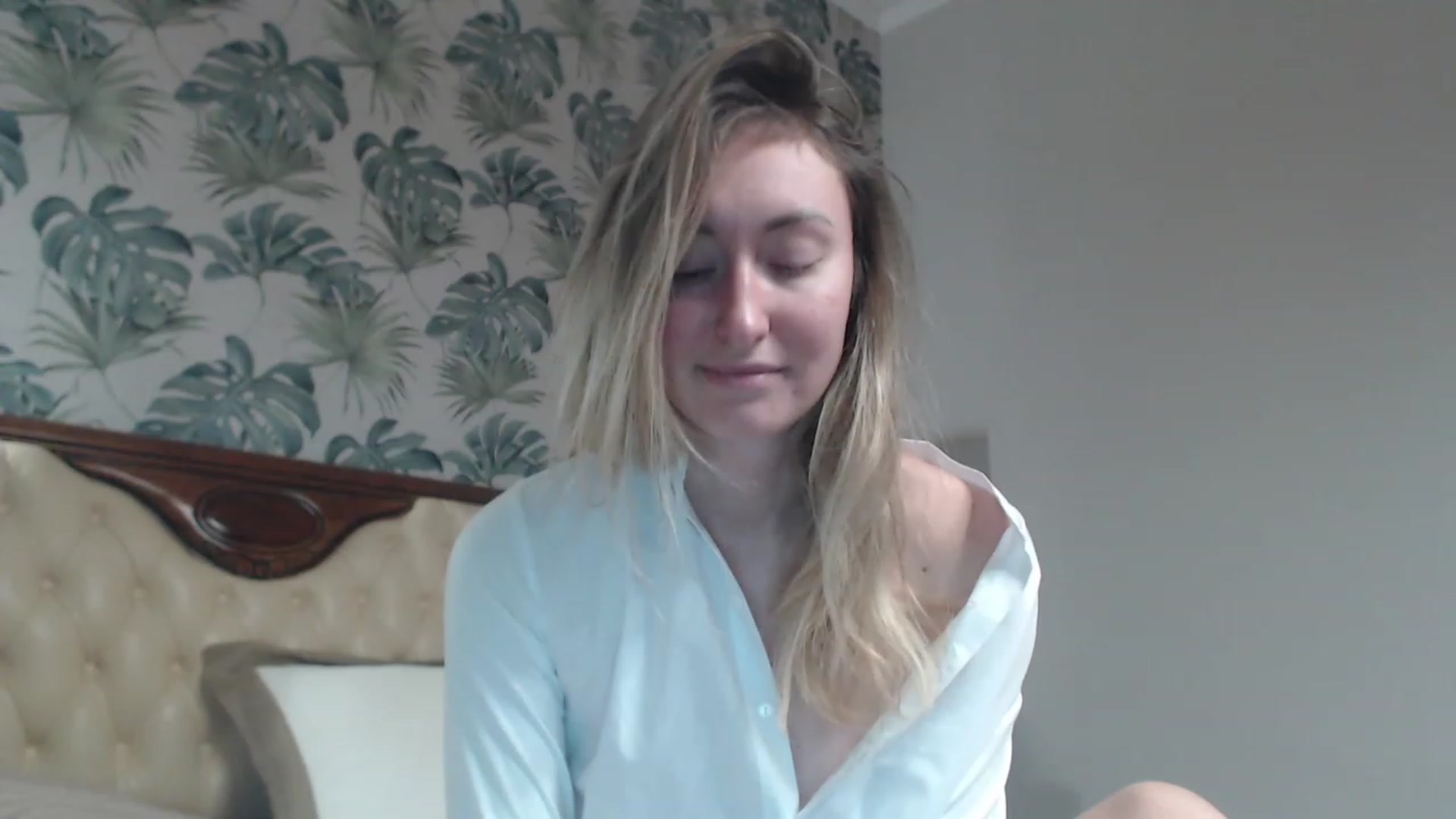 Gallery image thumbnail from Veronica_4u's myfreecams stream on, 12/03/2023, 15:46 image 3 of 20