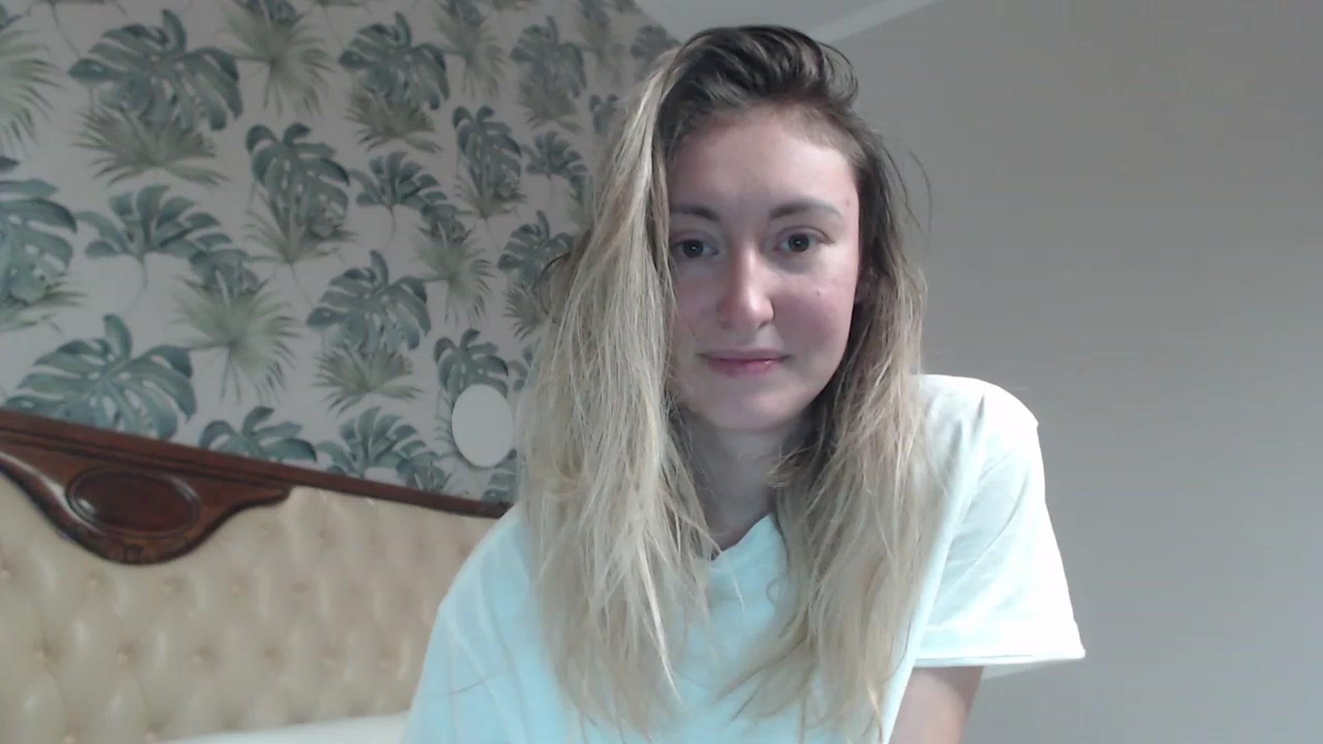 Gallery image thumbnail from Veronica_4u's myfreecams stream on, 12/16/2023, 16:39 image 8 of 20