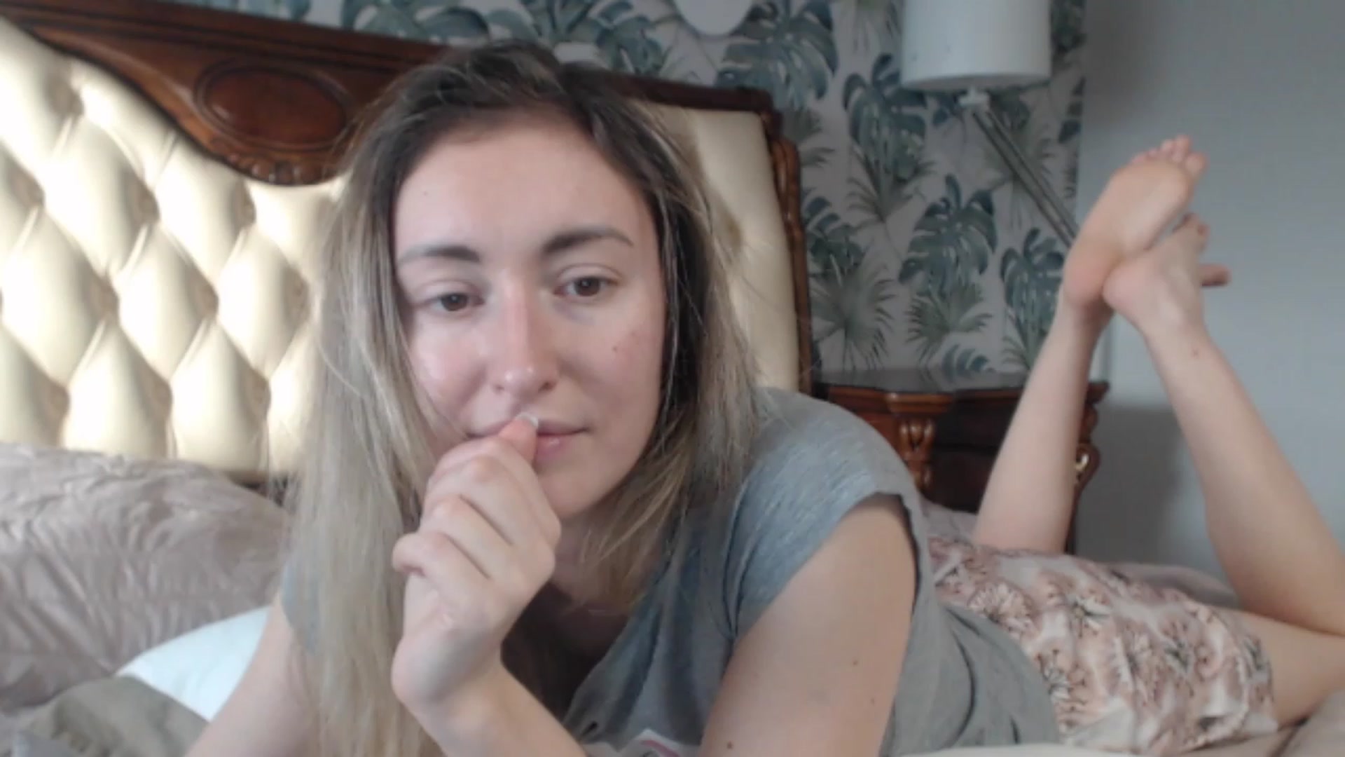 Gallery image thumbnail from Veronica_4u's myfreecams stream on, 12/27/2023, 07:15 image 20 of 20