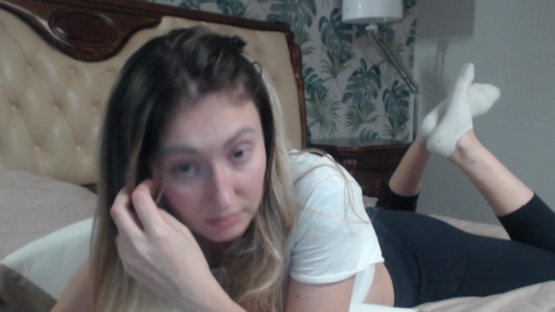 Gallery image thumbnail from Veronica_4u's myfreecams stream on, 12/29/2023, 17:17 image 3 of 20