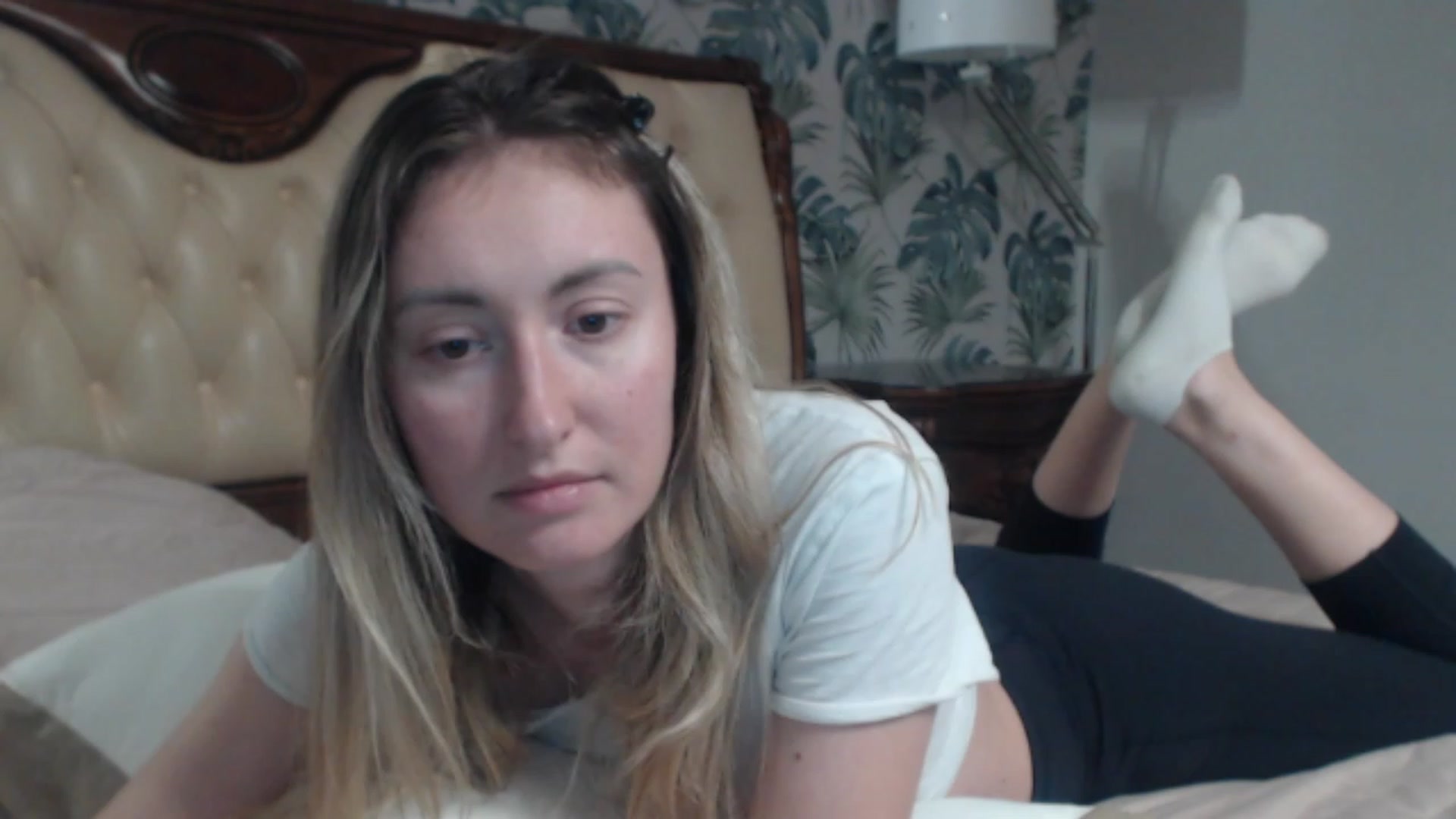 Gallery image thumbnail from Veronica_4u's myfreecams stream on, 12/29/2023, 17:17 image 7 of 20
