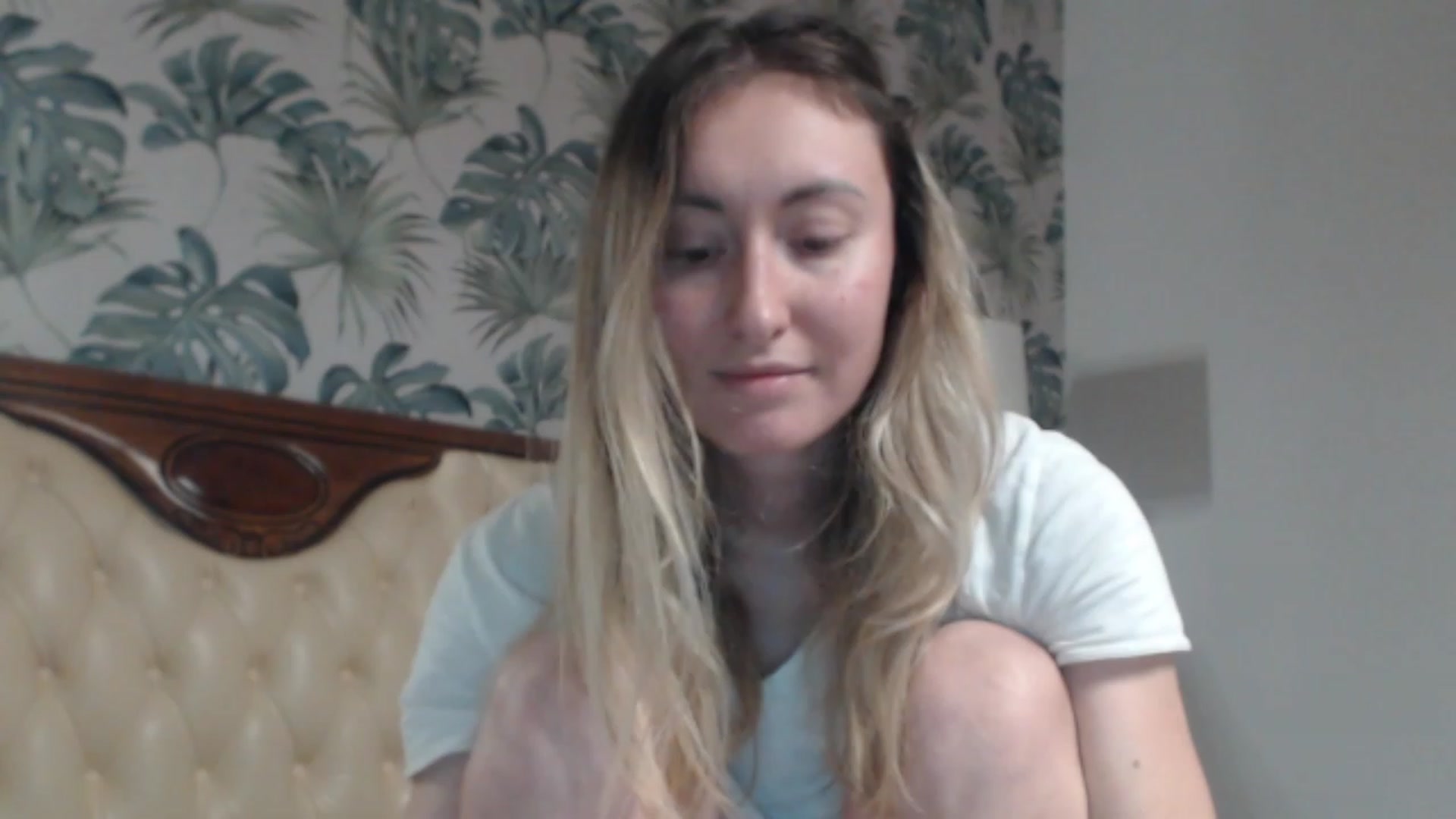 Gallery image thumbnail from Veronica_4u's myfreecams stream on, 12/29/2023, 18:27 image 9 of 20