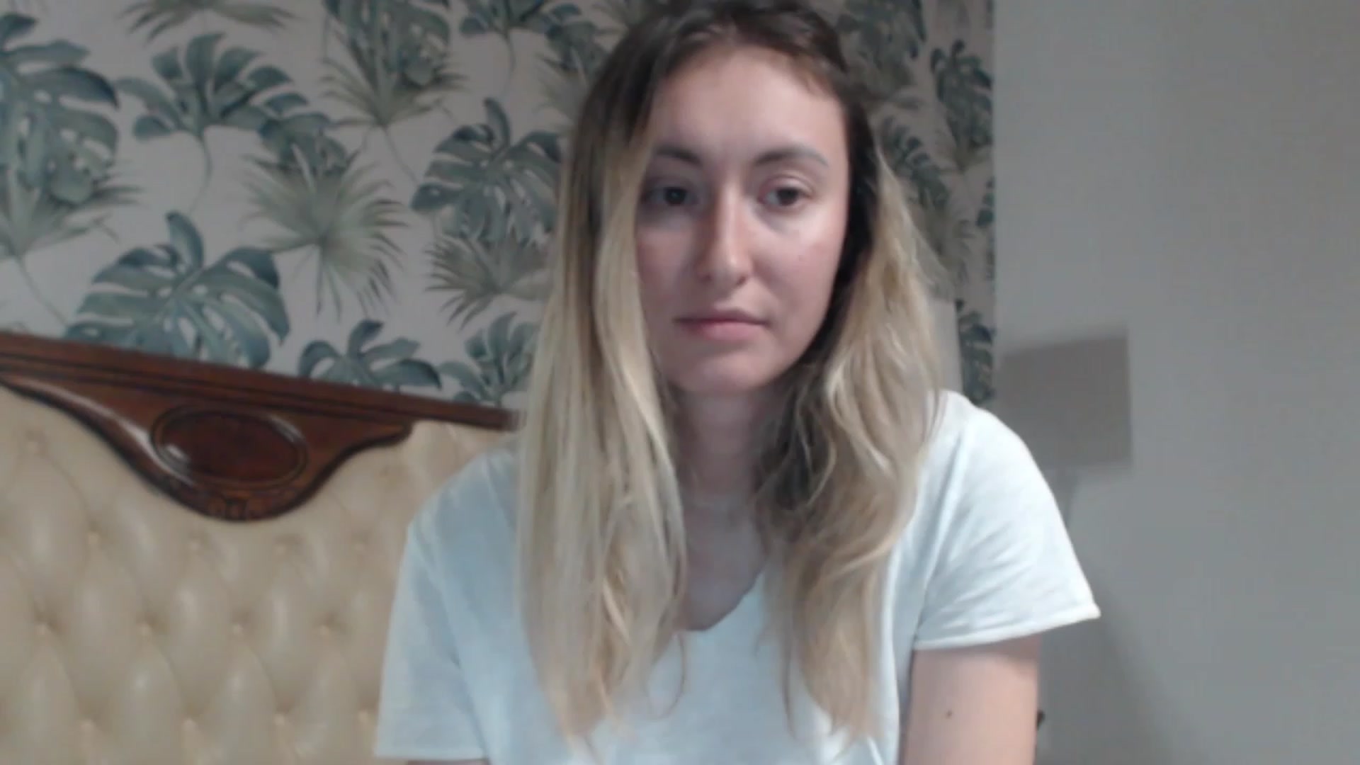 Gallery image thumbnail from Veronica_4u's myfreecams stream on, 12/29/2023, 18:27 image 14 of 20