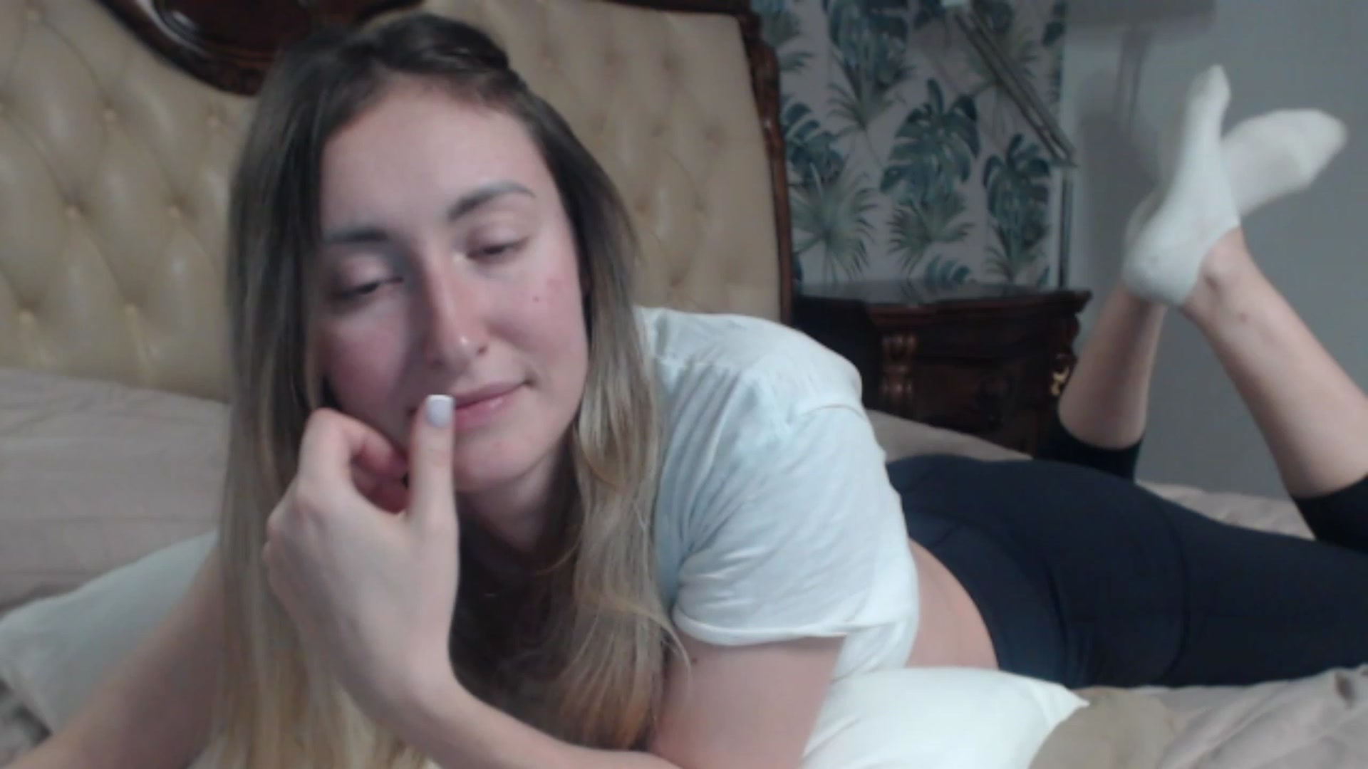 Gallery image thumbnail from Veronica_4u's myfreecams stream on, 12/30/2023, 17:52 image 8 of 20