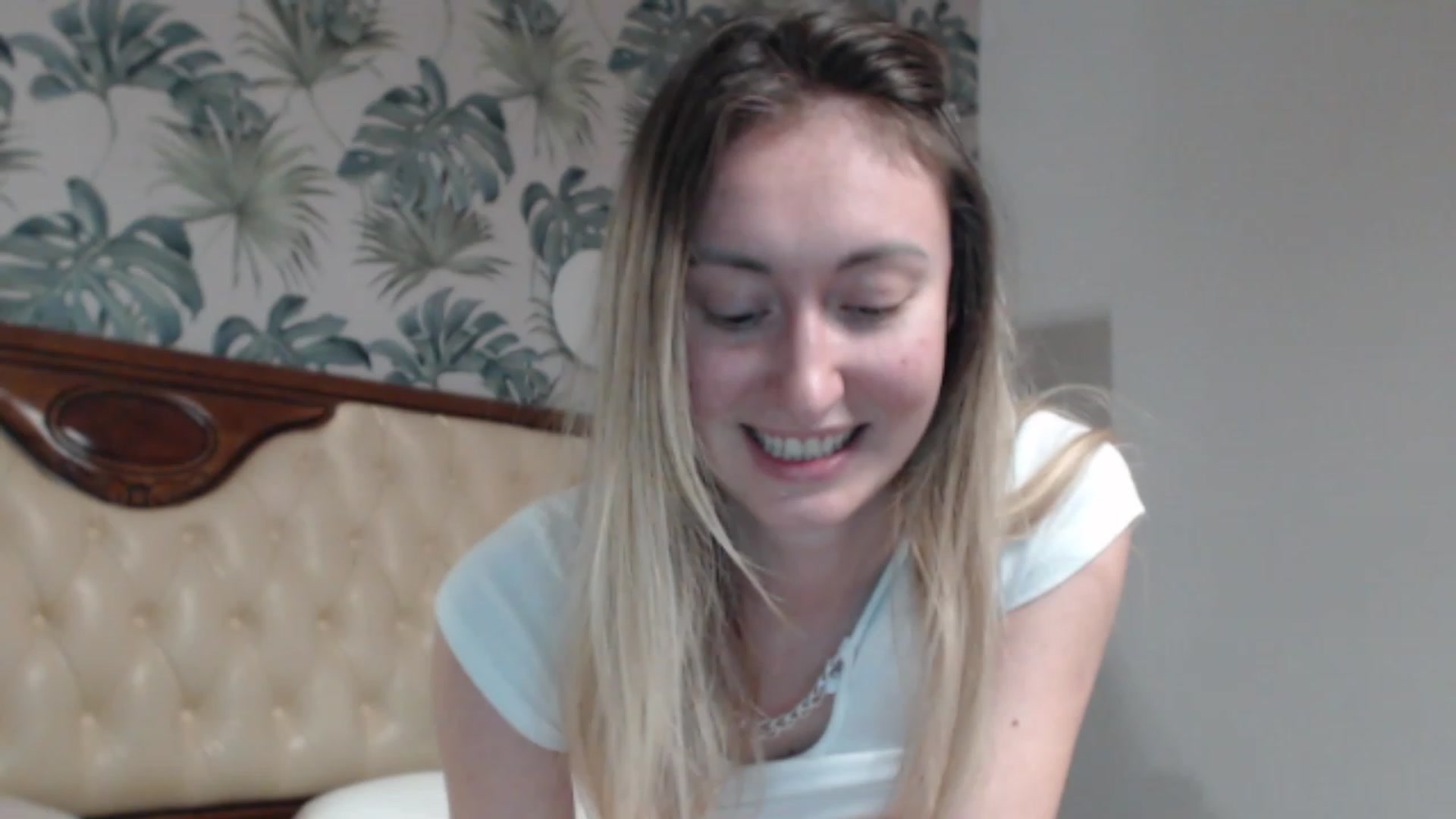 Gallery image thumbnail from Veronica_4u's myfreecams stream on, 01/09/2024, 17:48 image 2 of 20