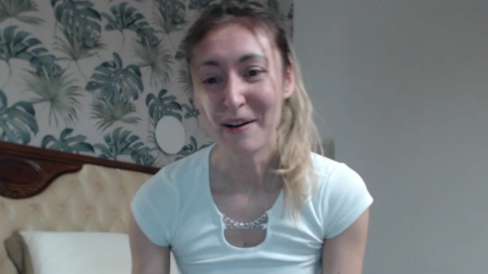 Gallery image thumbnail from Veronica_4u's myfreecams stream on, 01/11/2024, 17:33 image 16 of 20