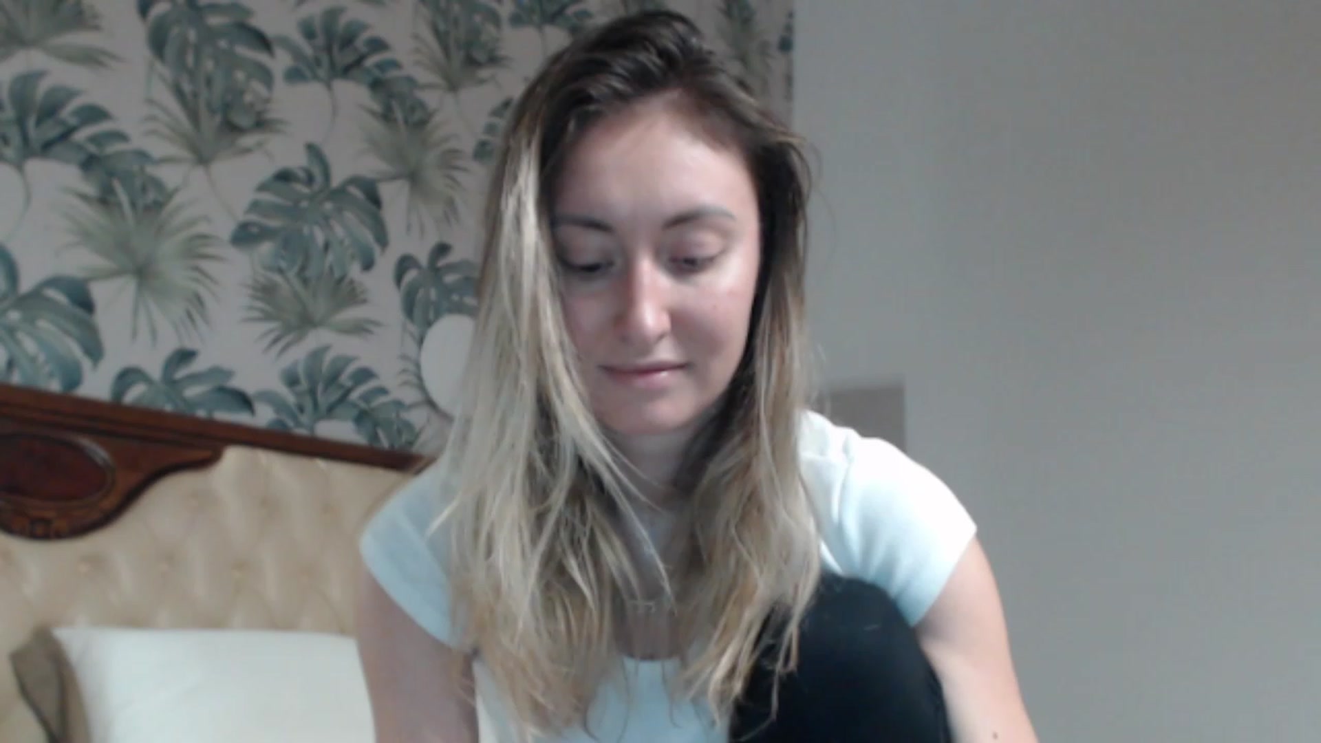 Gallery image thumbnail from Veronica_4u's myfreecams stream on, 01/11/2024, 17:33 image 3 of 20