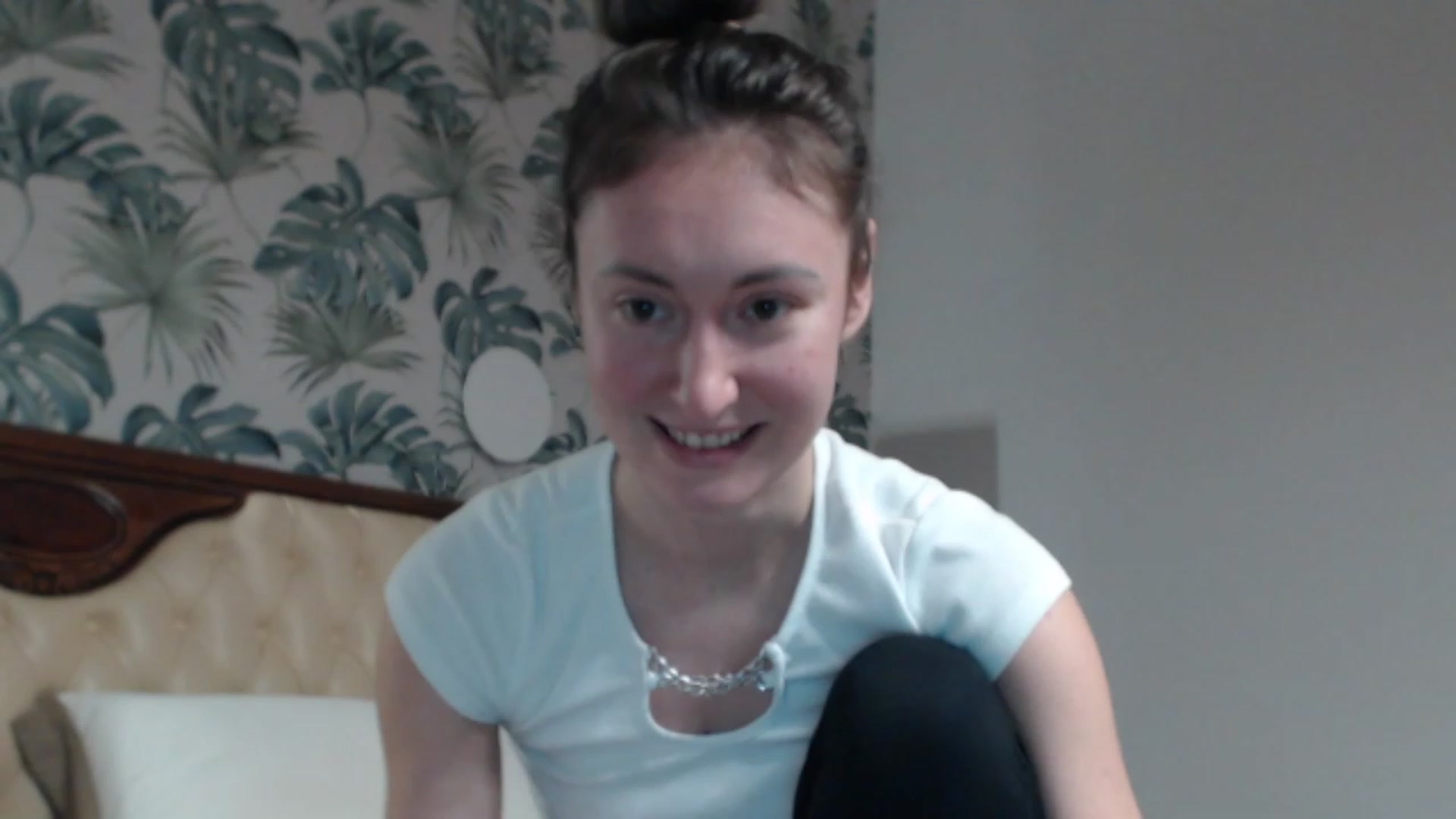 Gallery image thumbnail from Veronica_4u's myfreecams stream on, 01/11/2024, 17:33 image 7 of 20