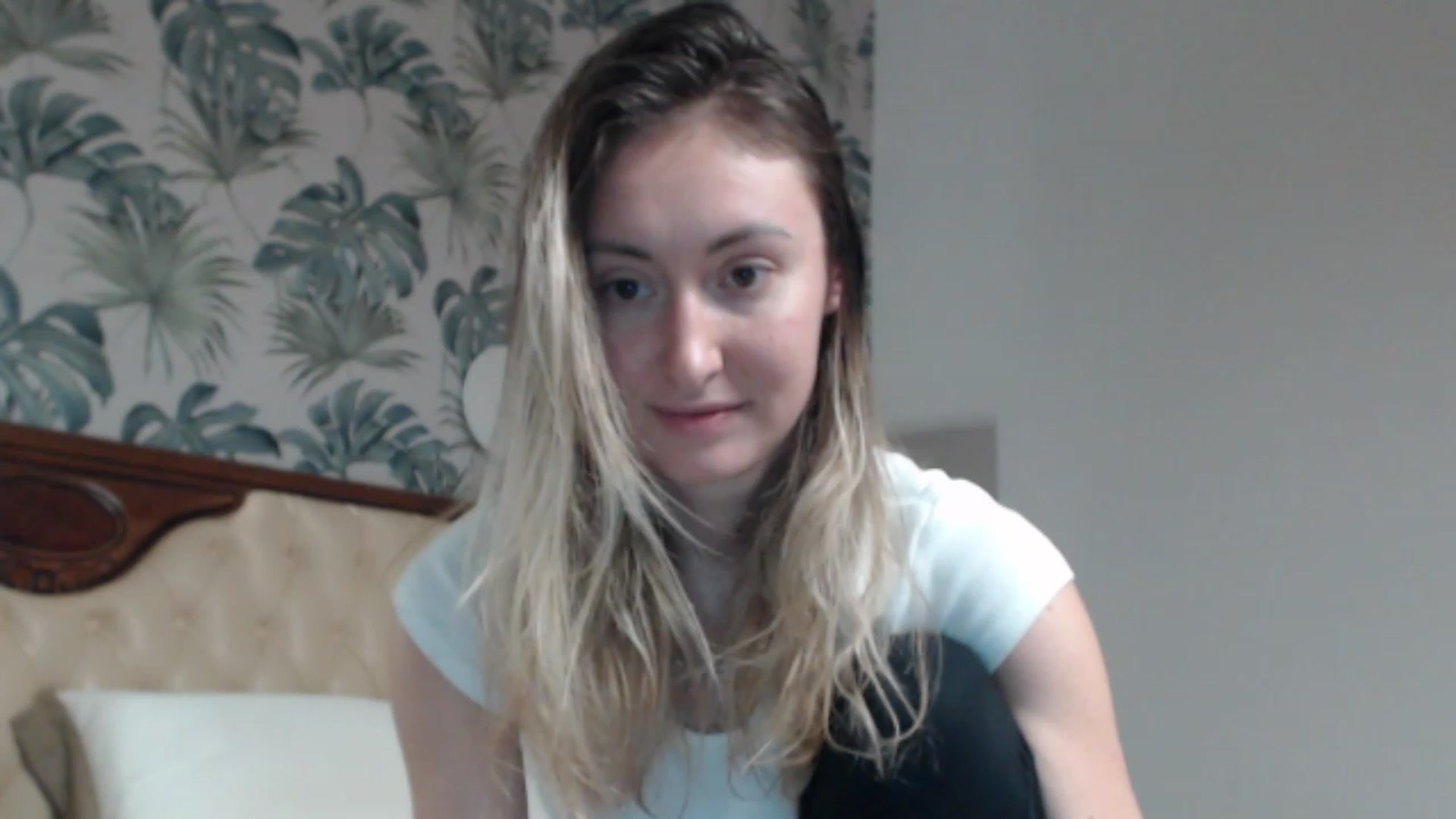 Gallery image thumbnail from Veronica_4u's myfreecams stream on, 01/11/2024, 17:33 image 4 of 20